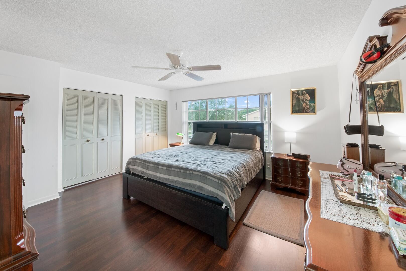 231 Foxtail Drive G, Greenacres Unit: G