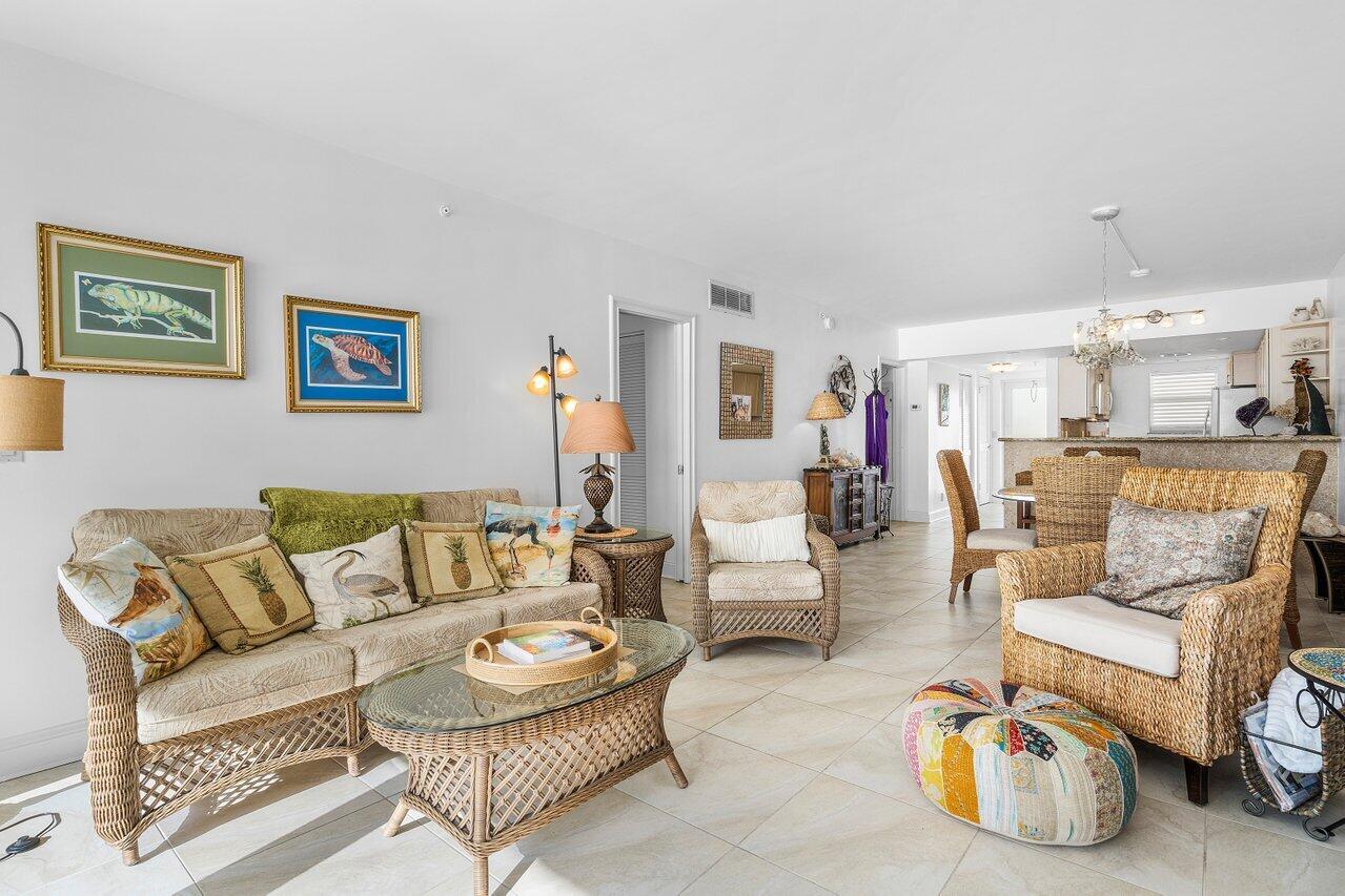 3101 S Ocean 1022 Boulevard 1022