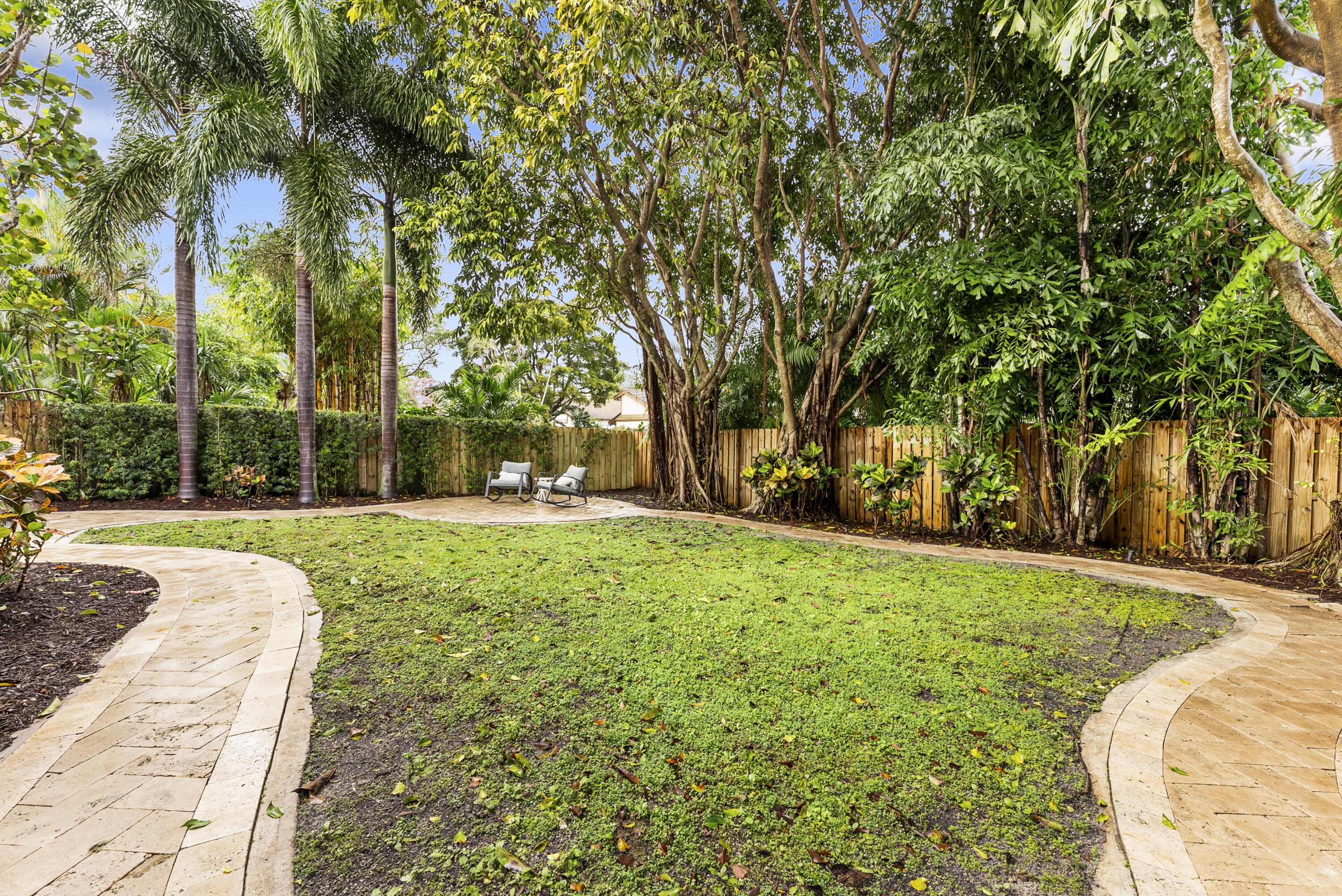 4135 NW 1st Court