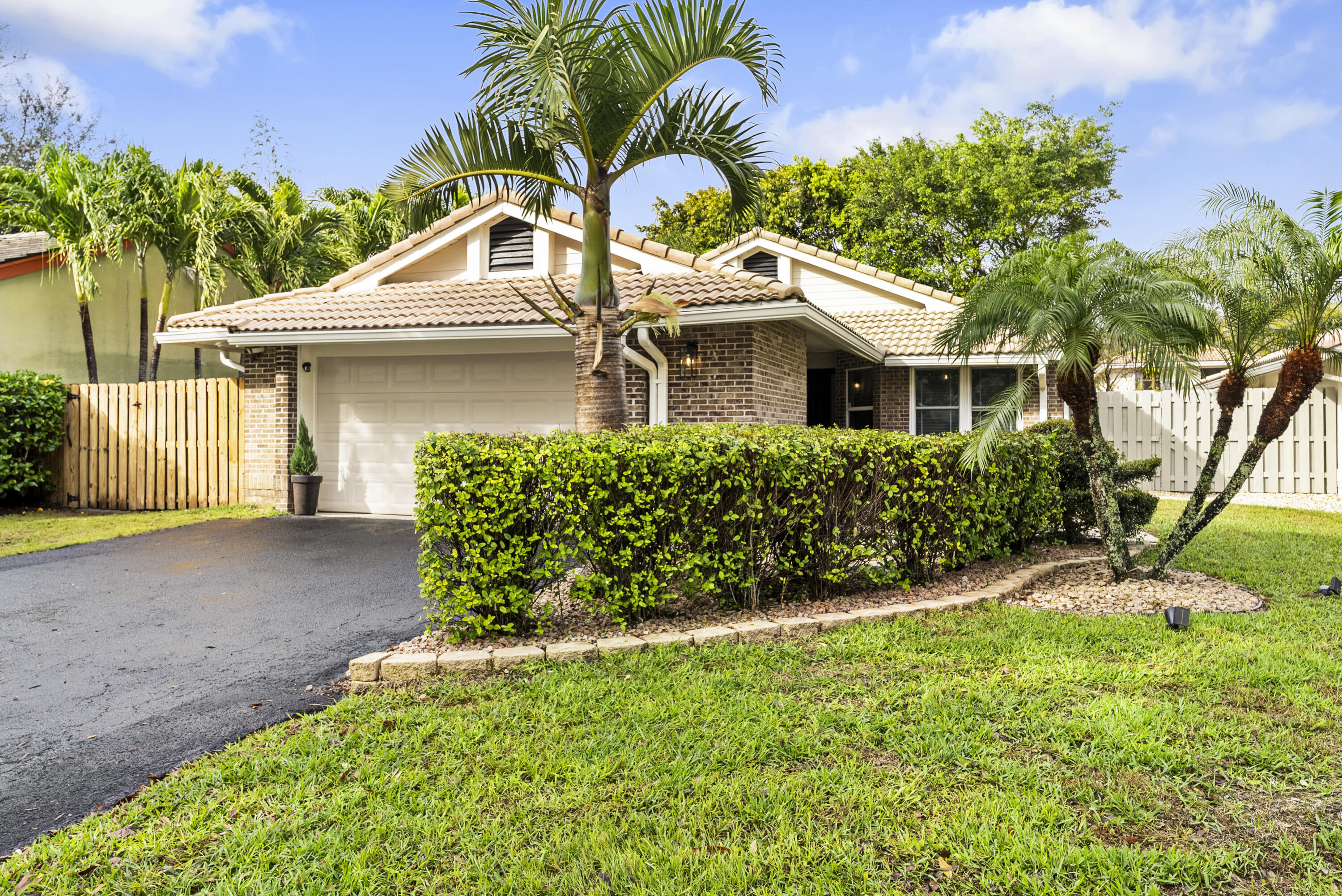 4135 NW 1st Court