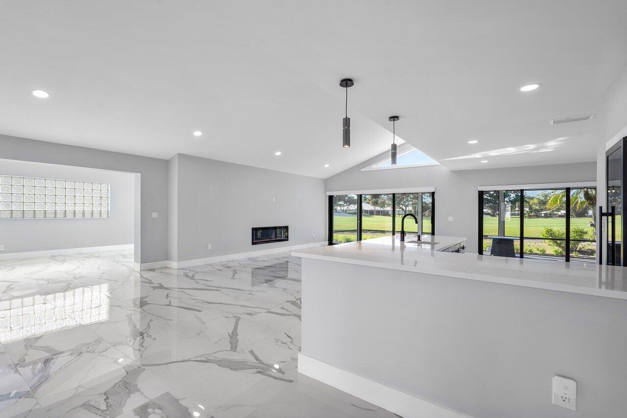 51 Woods Lane