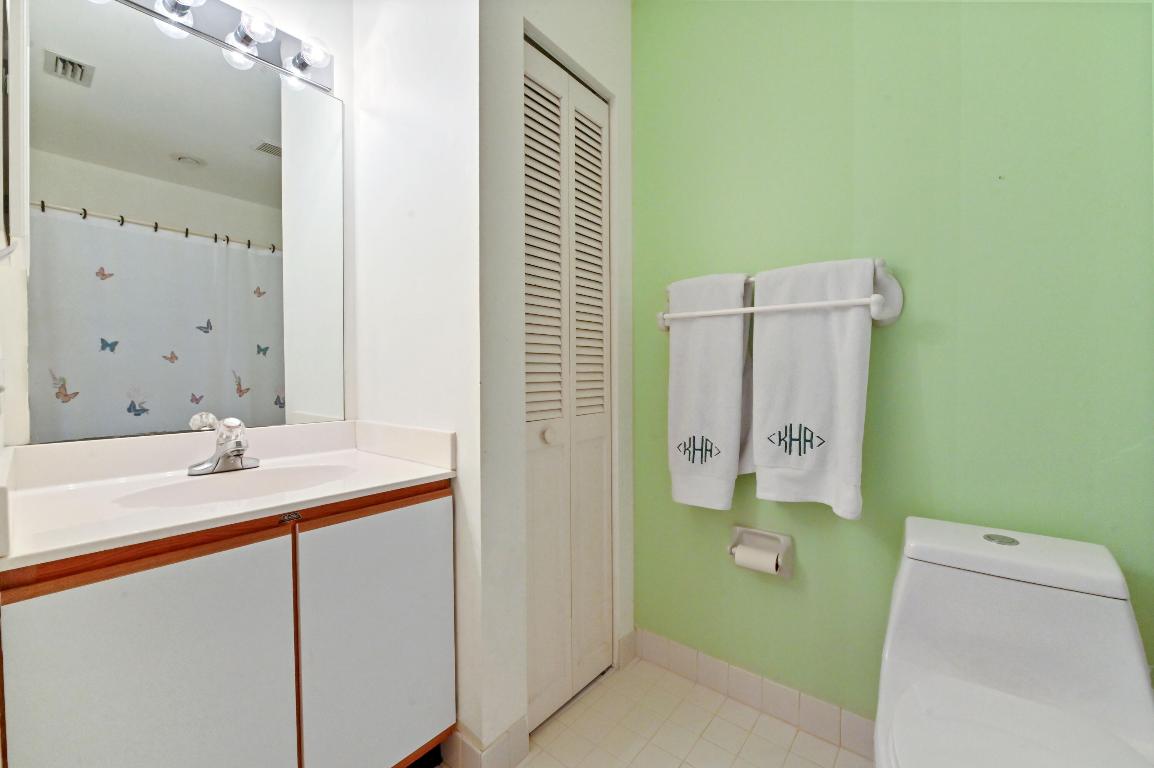 4500 Sherwood Forest Drive