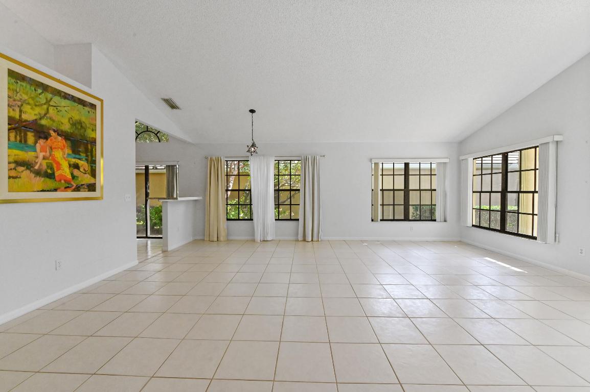 4500 Sherwood Forest Drive