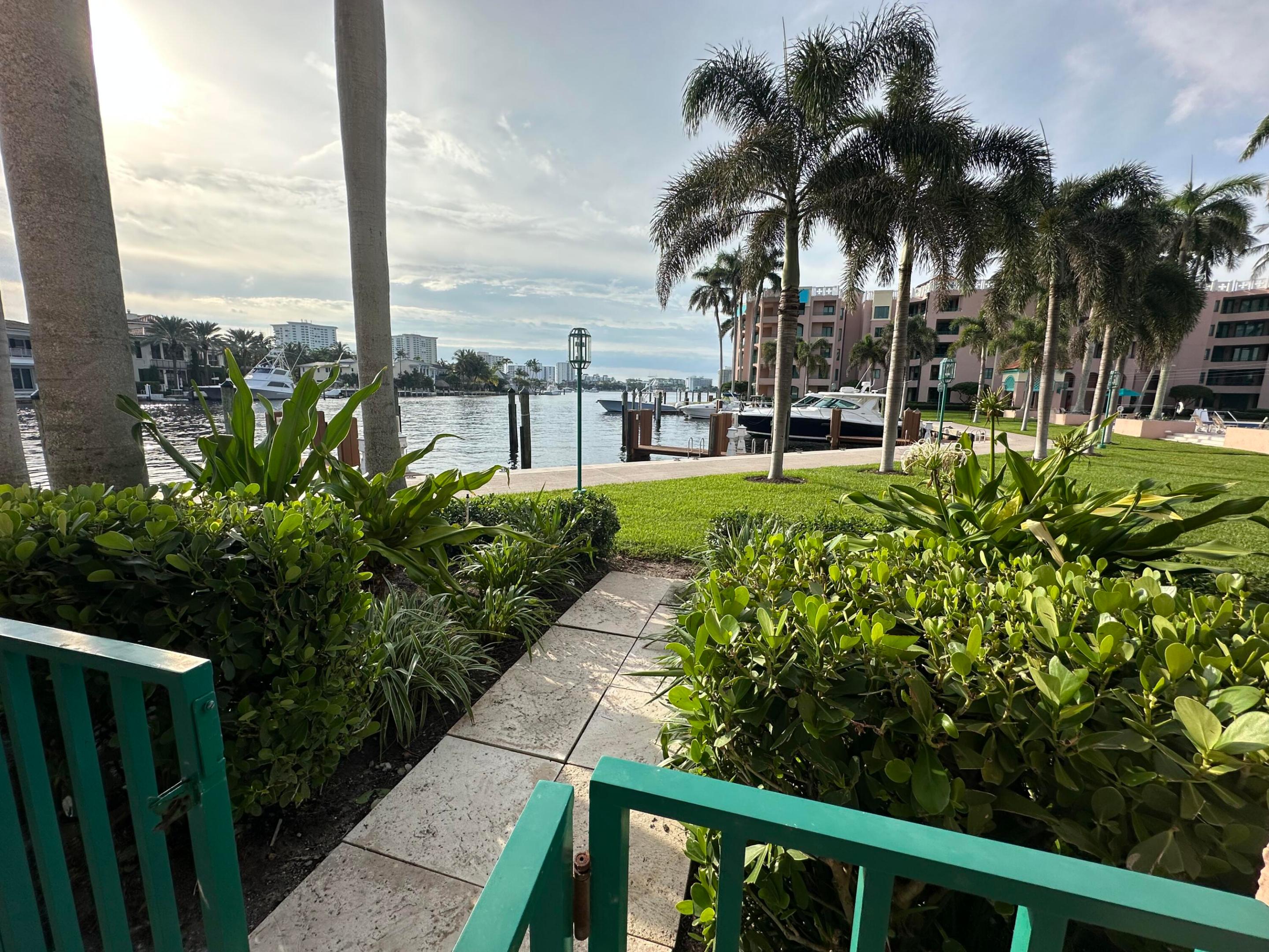 100 SE 5th Avenue 101