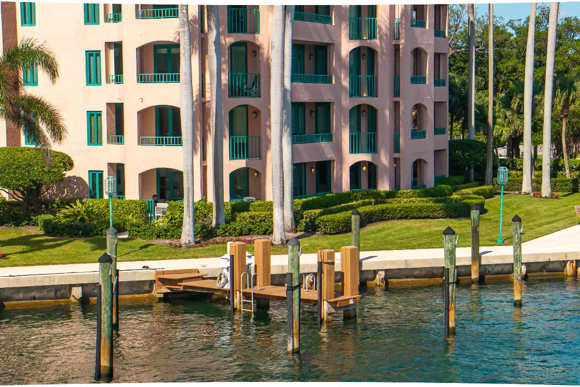 100 SE 5th Avenue 101