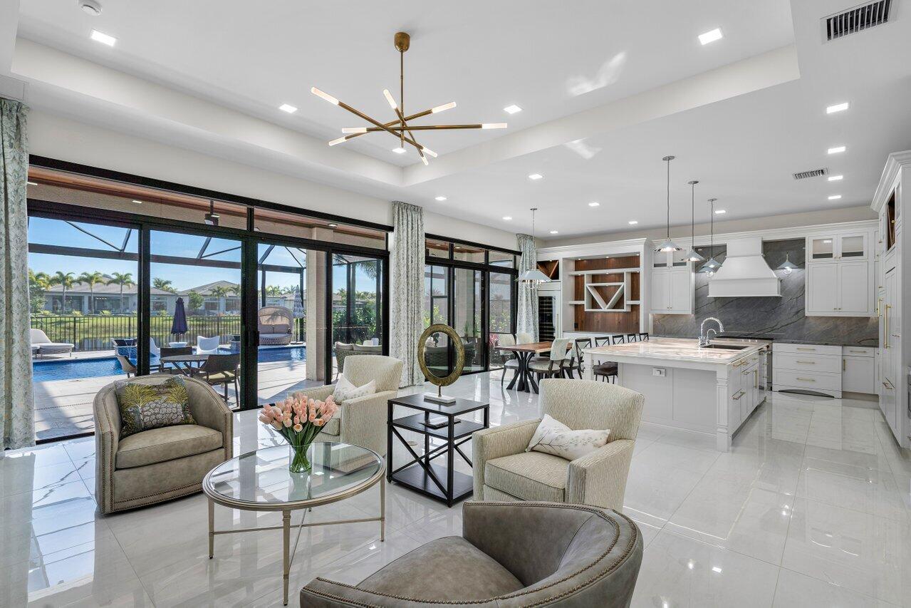 11200 Glen Orchard Lane