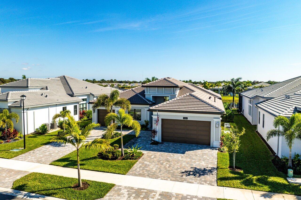 11200 Glen Orchard Lane
