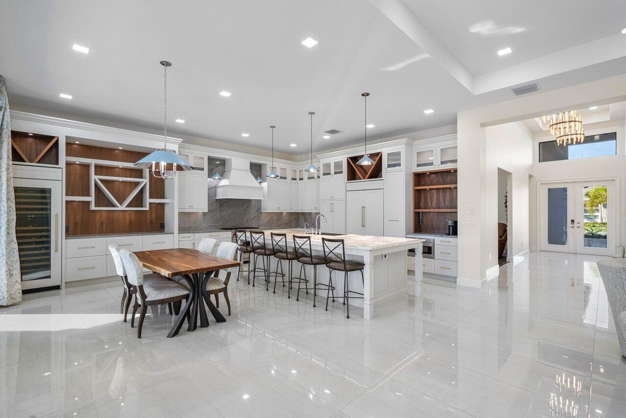 11200 Glen Orchard Lane