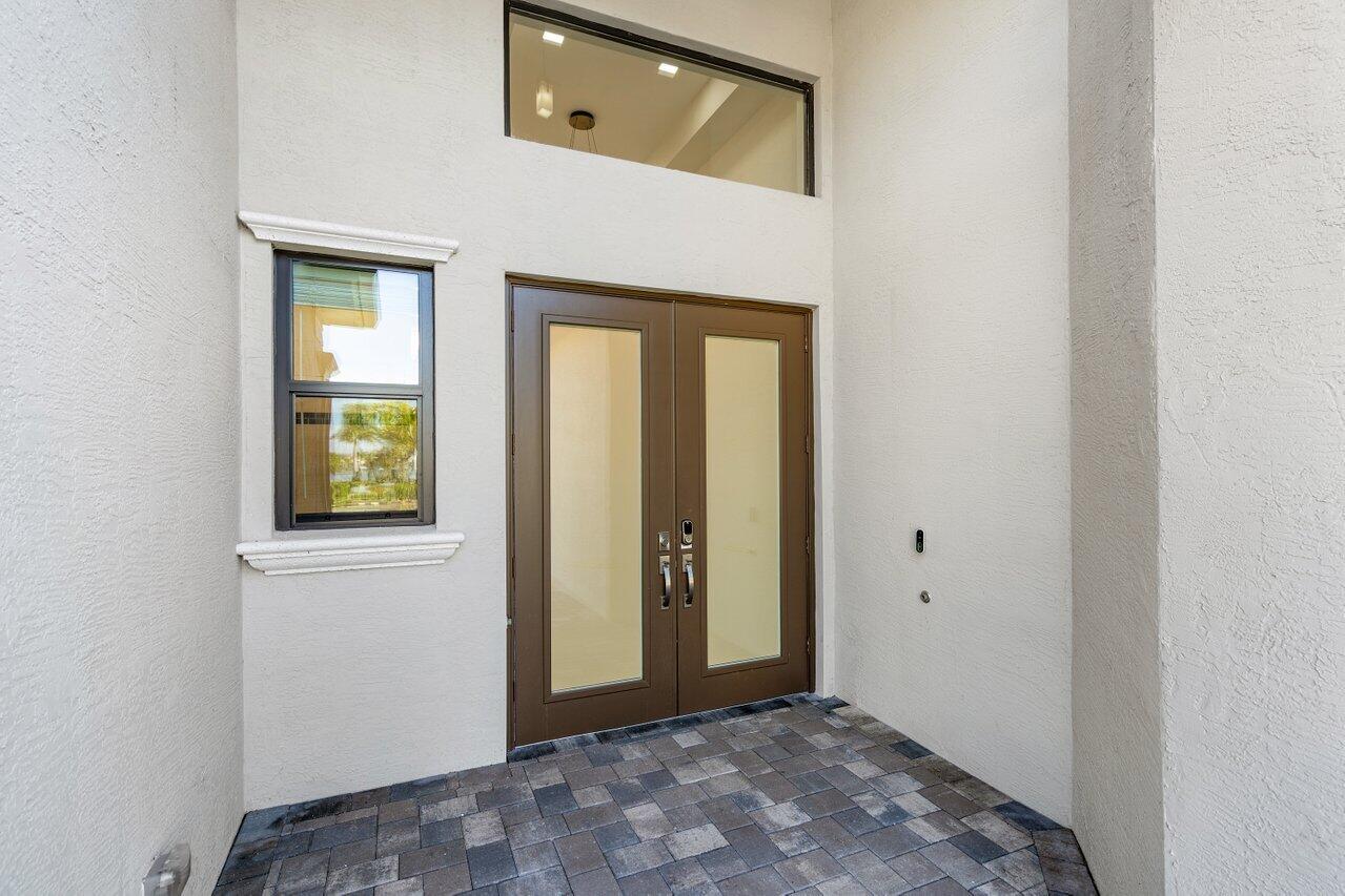 11200 Glen Orchard Lane