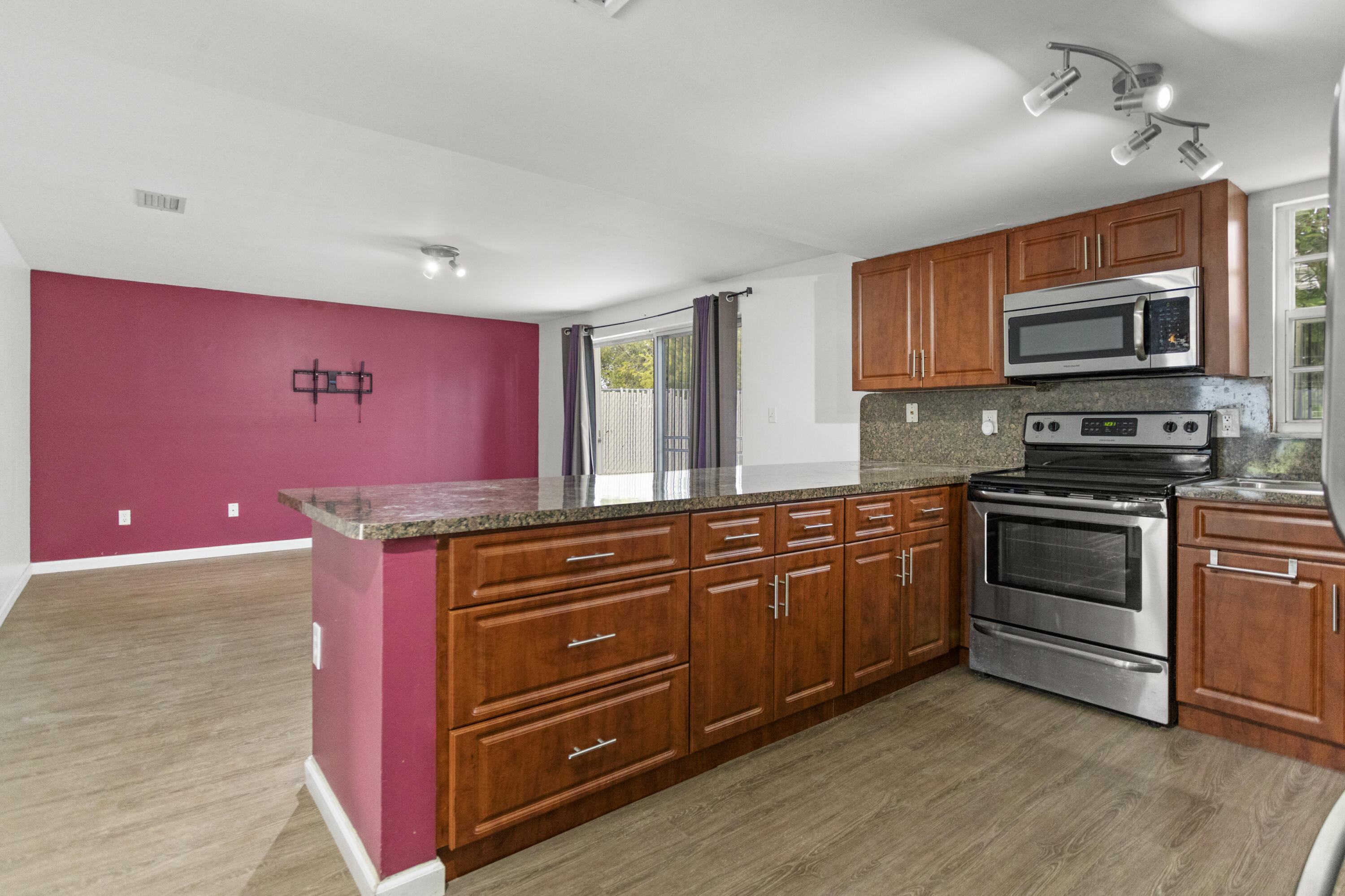 12113 SW 272nd Terrace