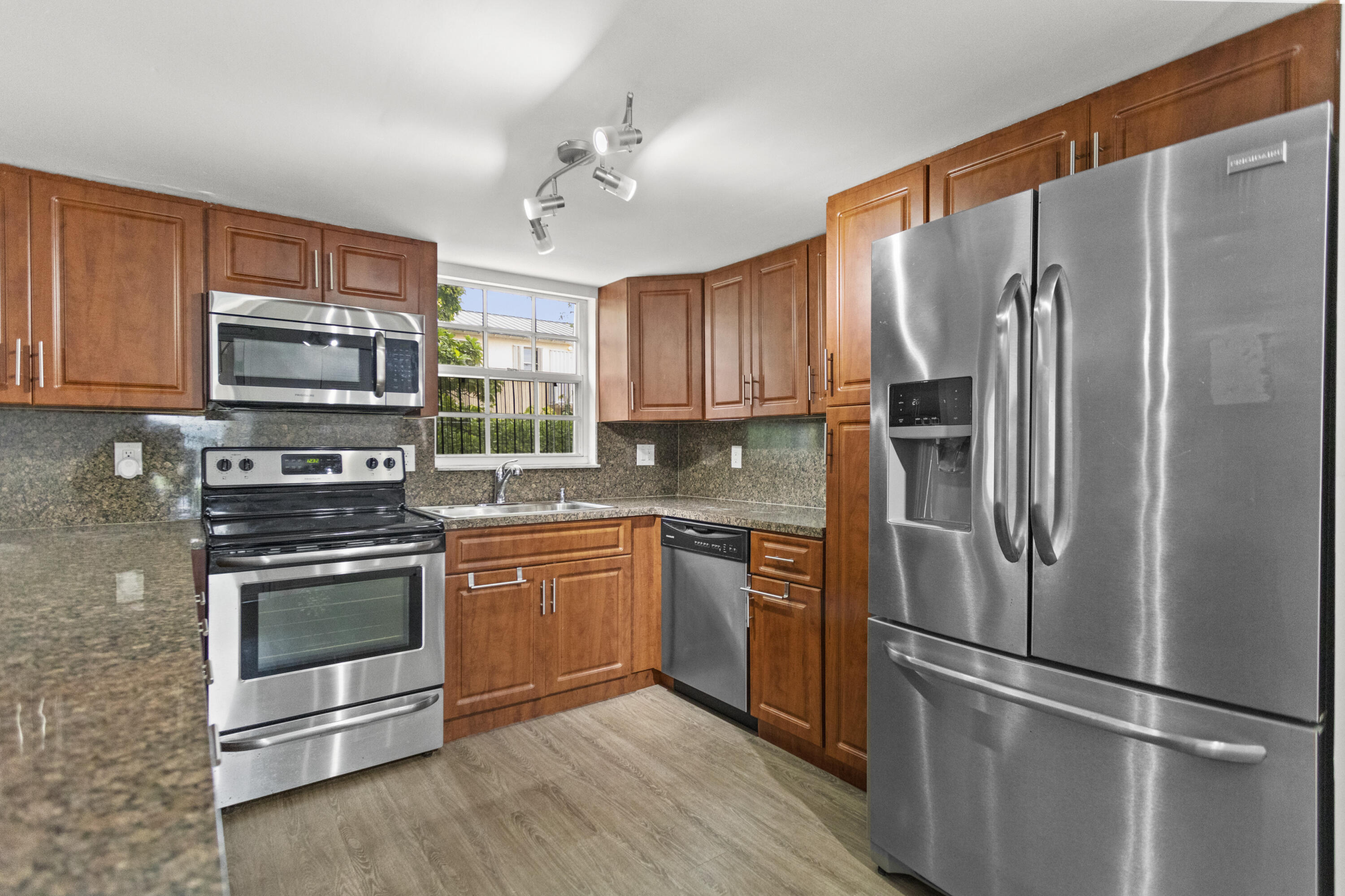 12113 SW 272nd Terrace