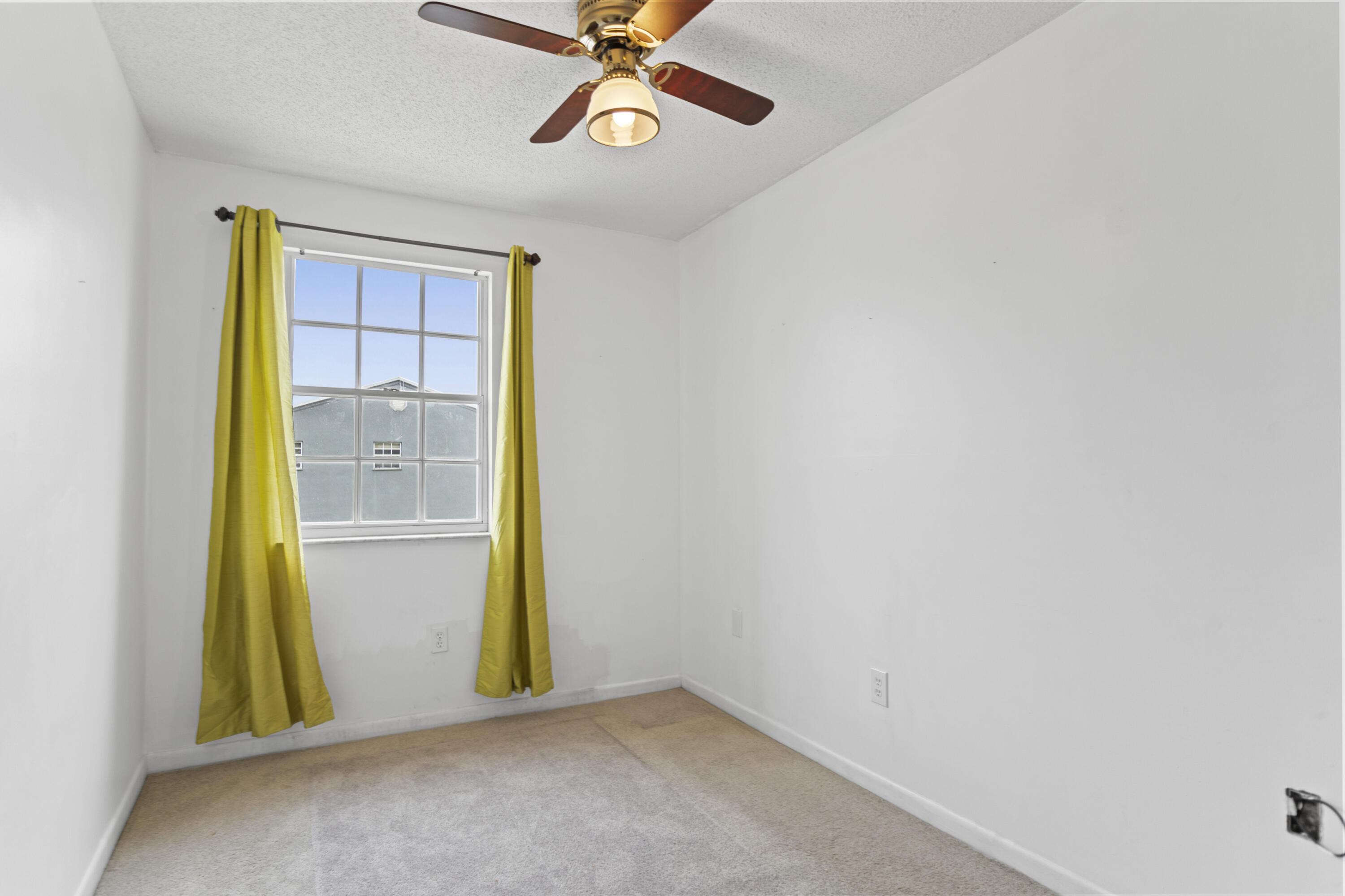 12113 SW 272nd Terrace