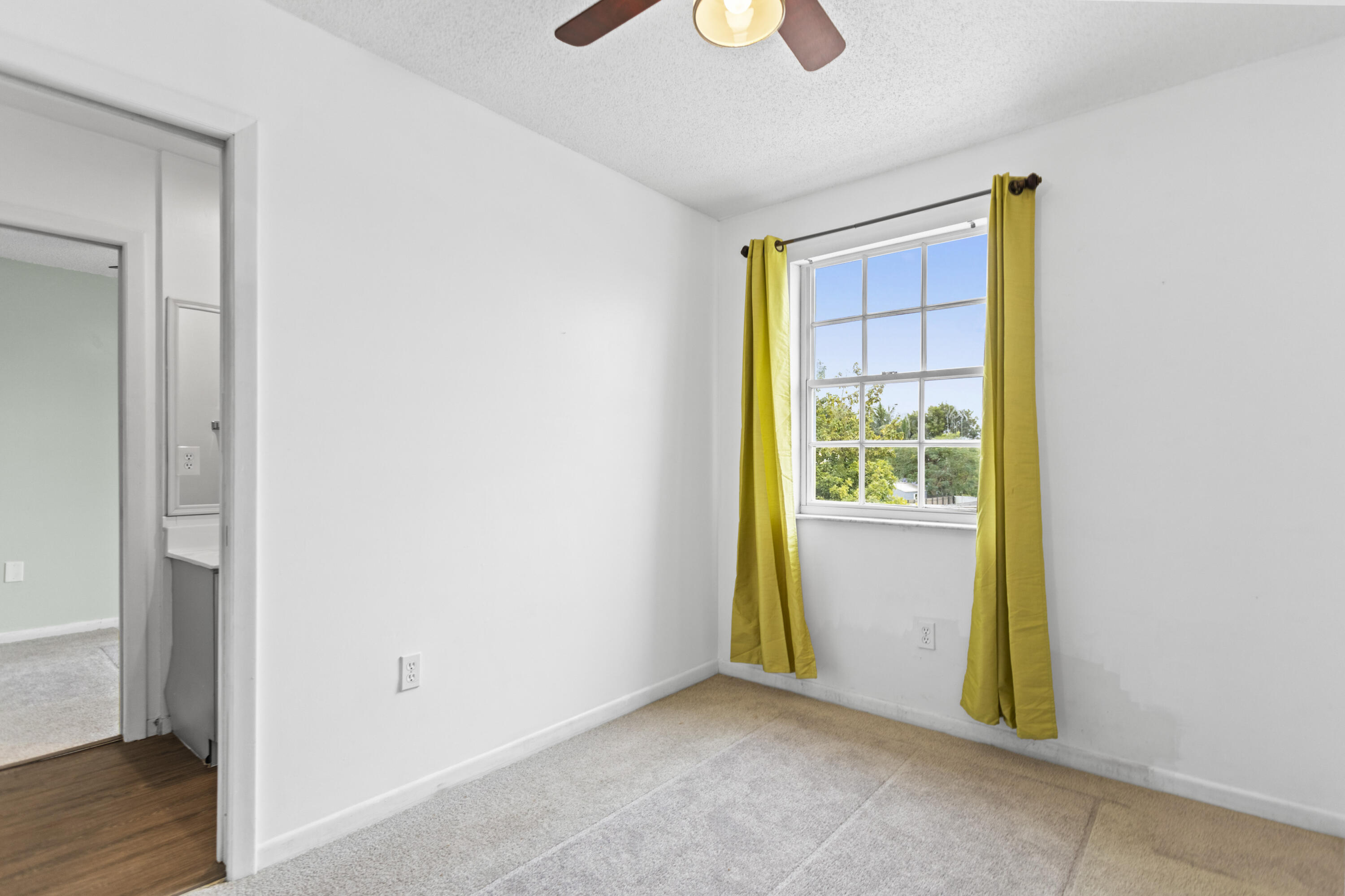 12113 SW 272nd Terrace