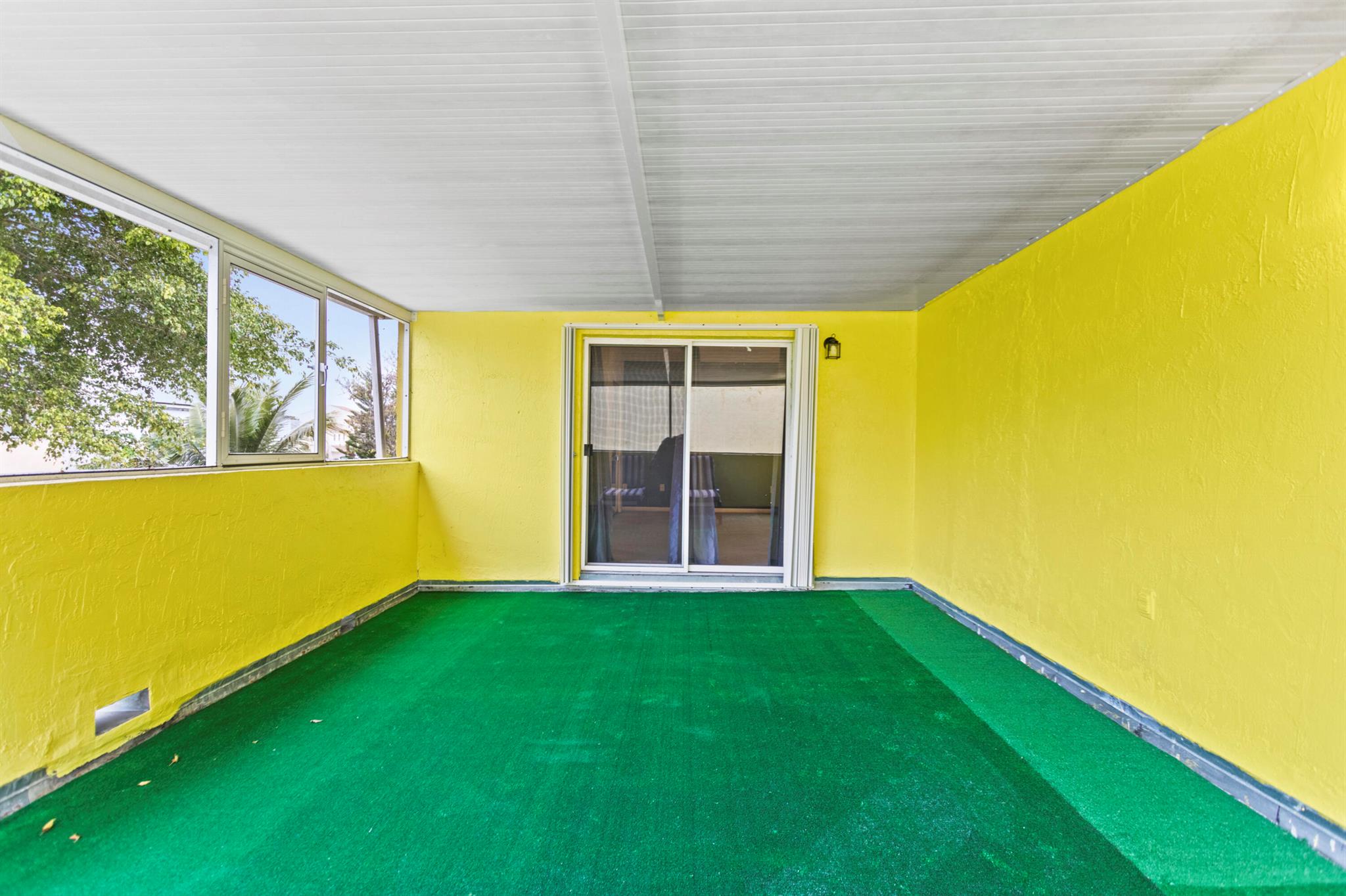 12113 SW 272nd Terrace