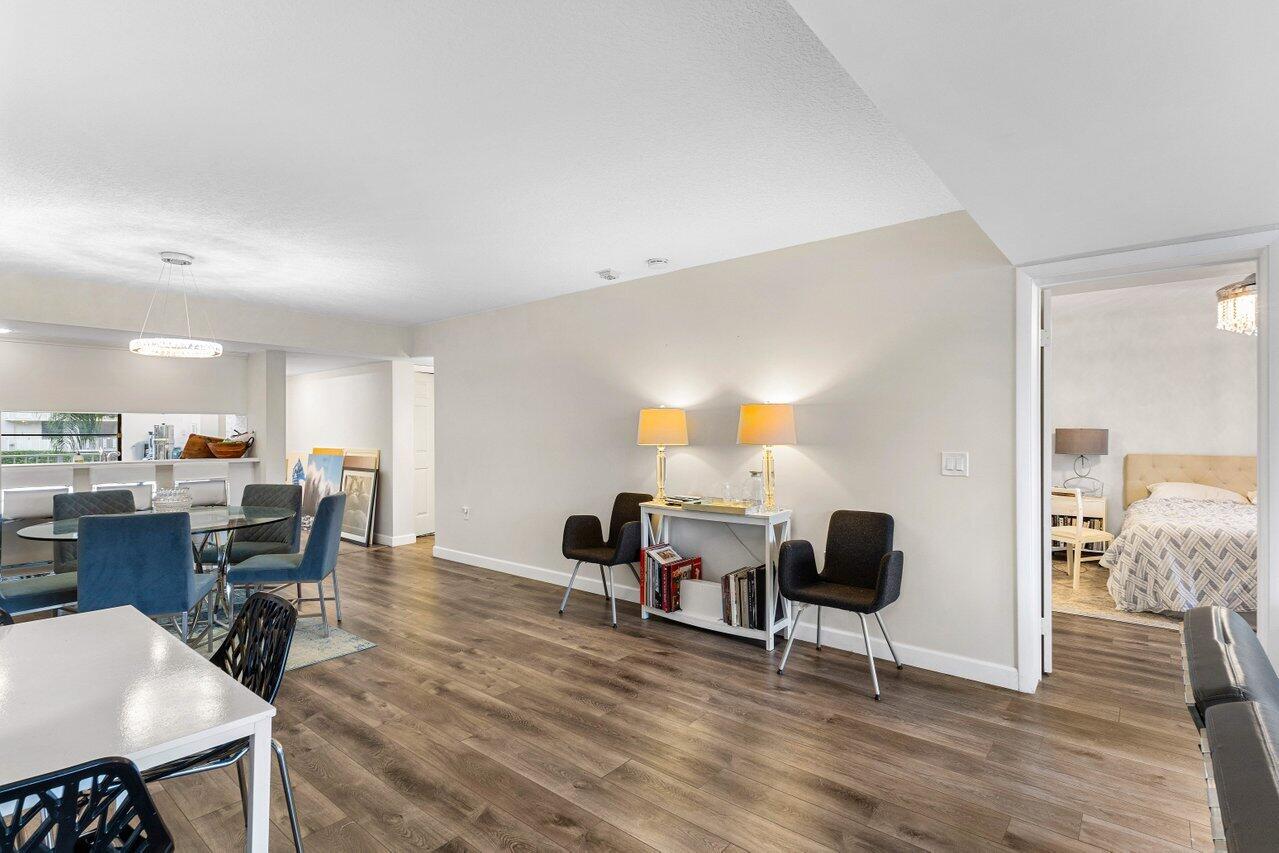 3630 Whitehall Drive #205, West Palm Beach Unit: #205