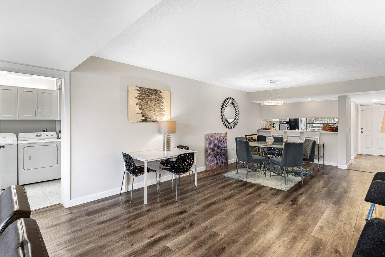 3630 Whitehall Drive #205, West Palm Beach Unit: #205