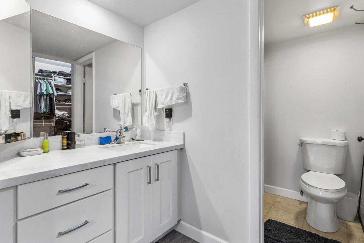 3630 Whitehall Drive #205, West Palm Beach Unit: #205