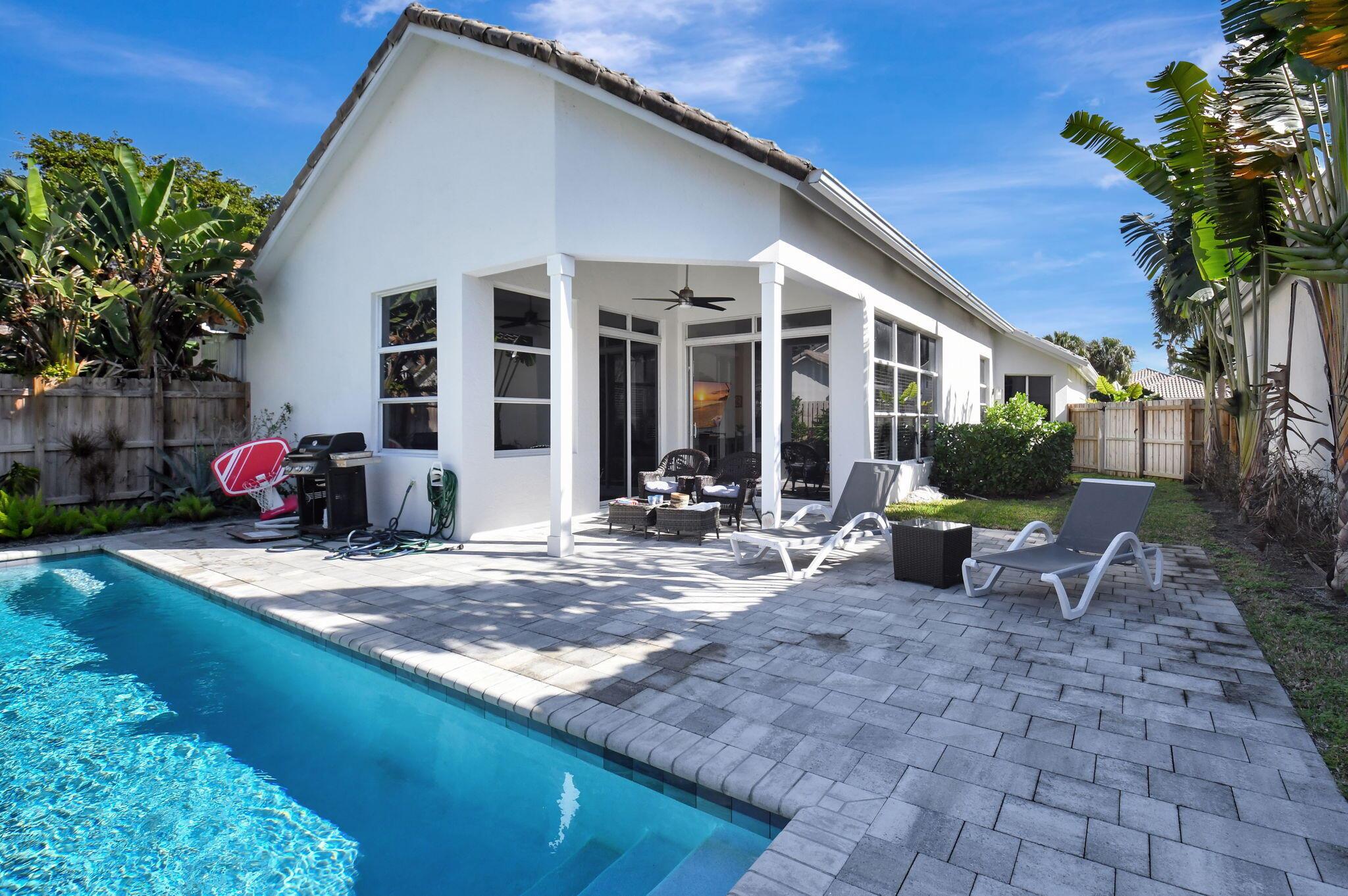 6675 NW 25th Terrace