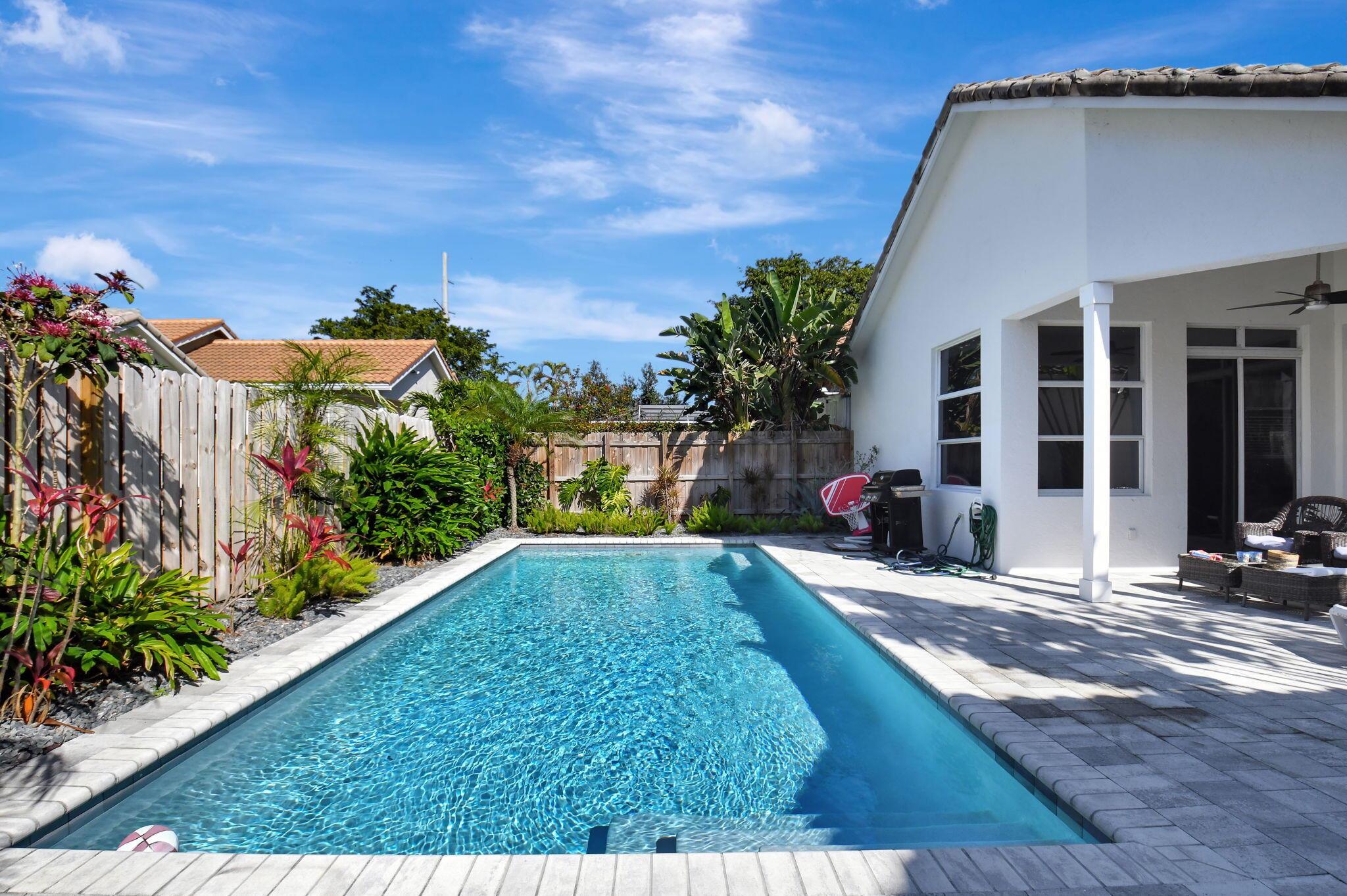 6675 NW 25th Terrace