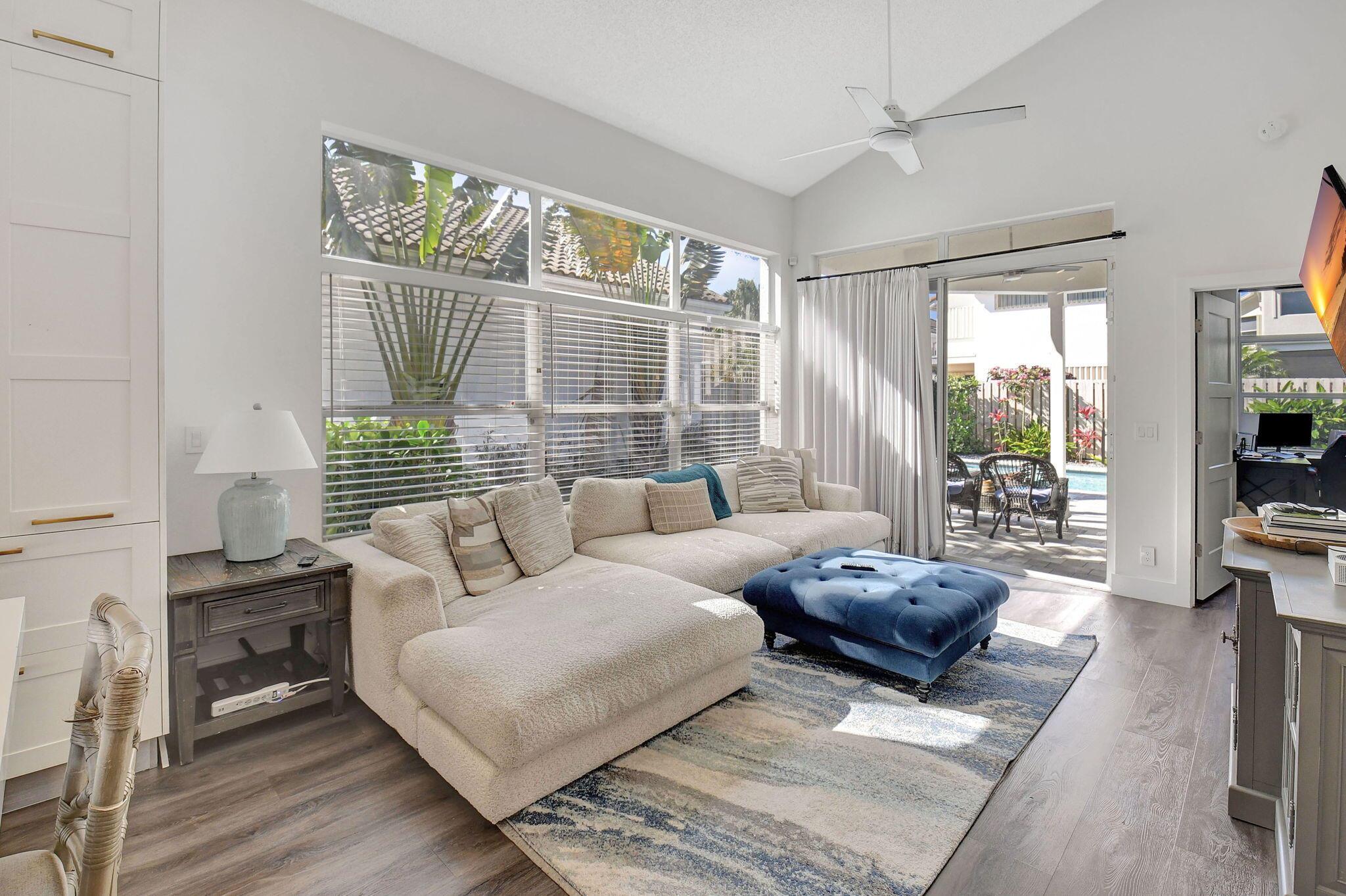 6675 NW 25th Terrace