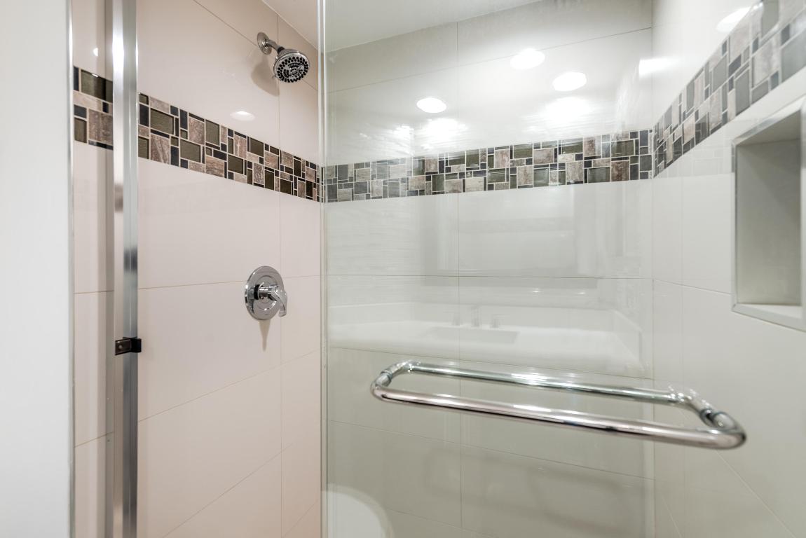 7515 Glendevon Lane, 602, Delray Beach Unit: 602