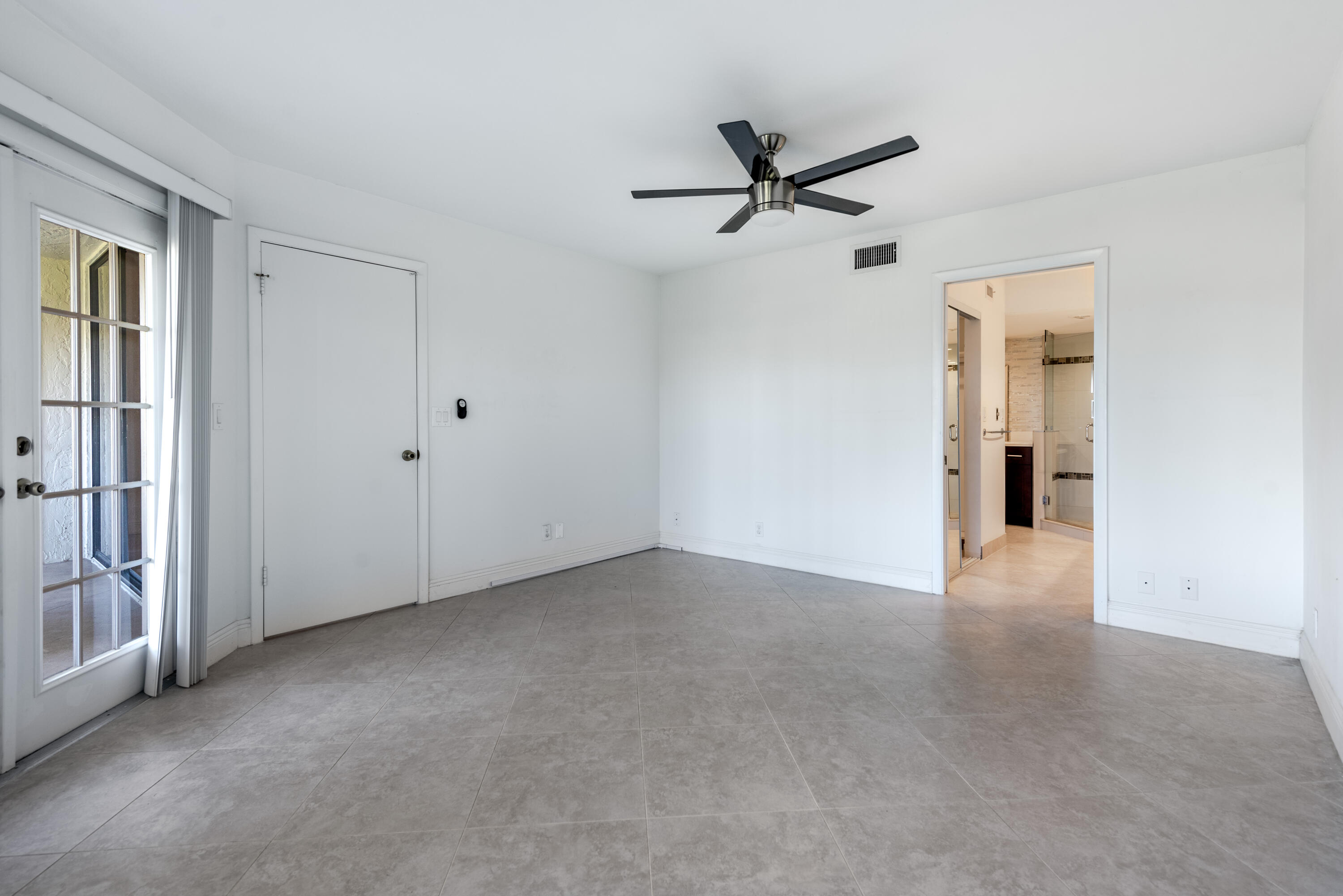 7515 Glendevon Lane, 602, Delray Beach Unit: 602