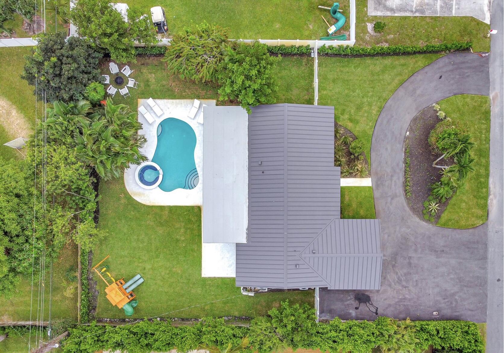 3214 Canal Drive
