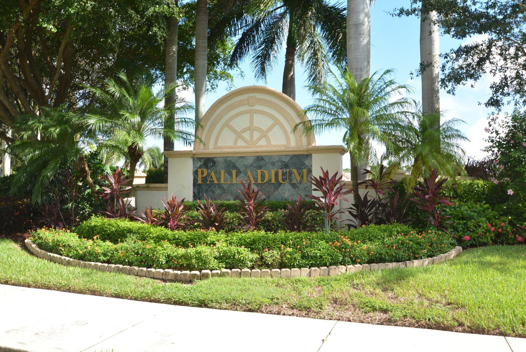 3906 Palladium Lake Drive