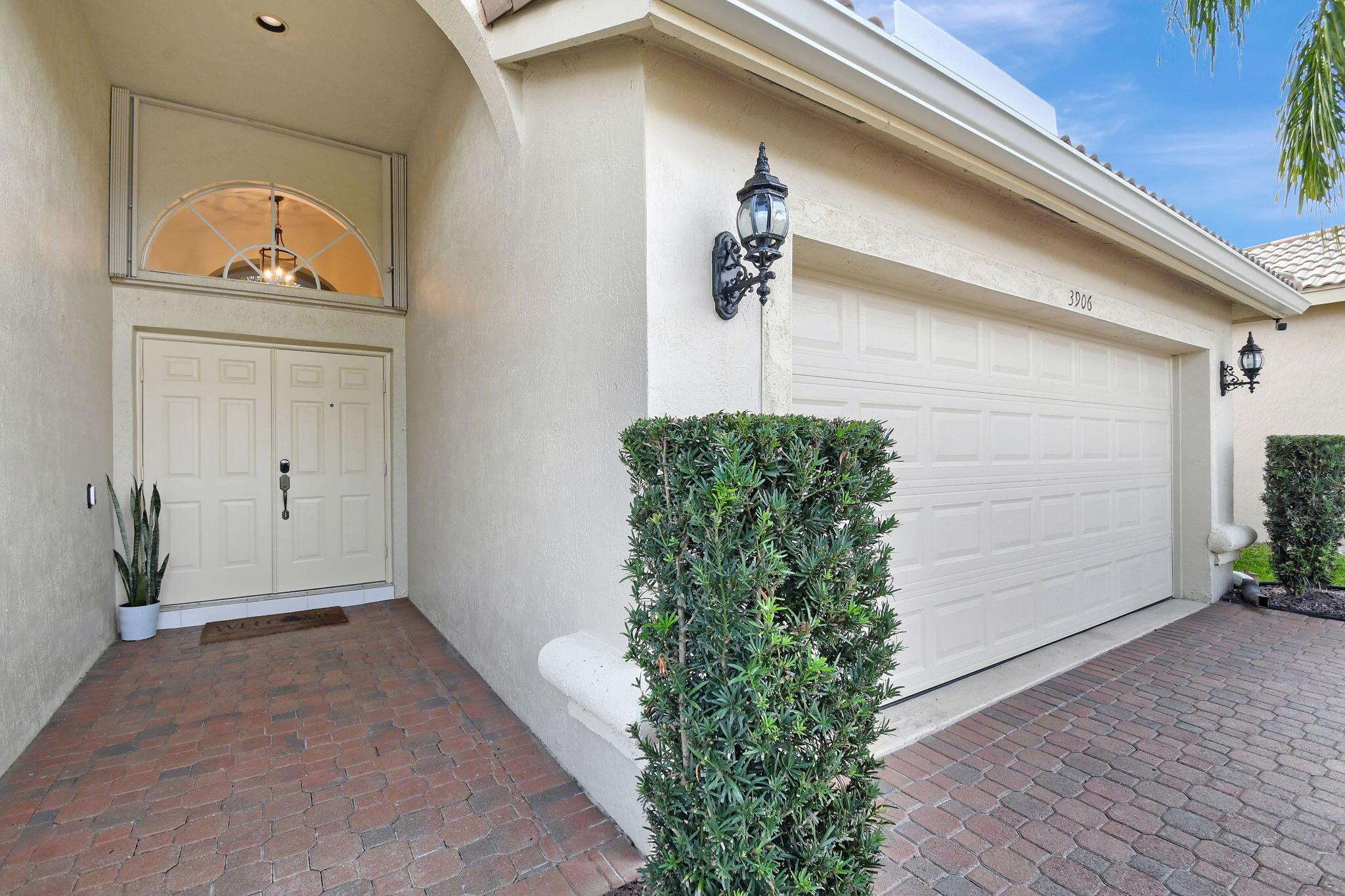 3906 Palladium Lake Drive