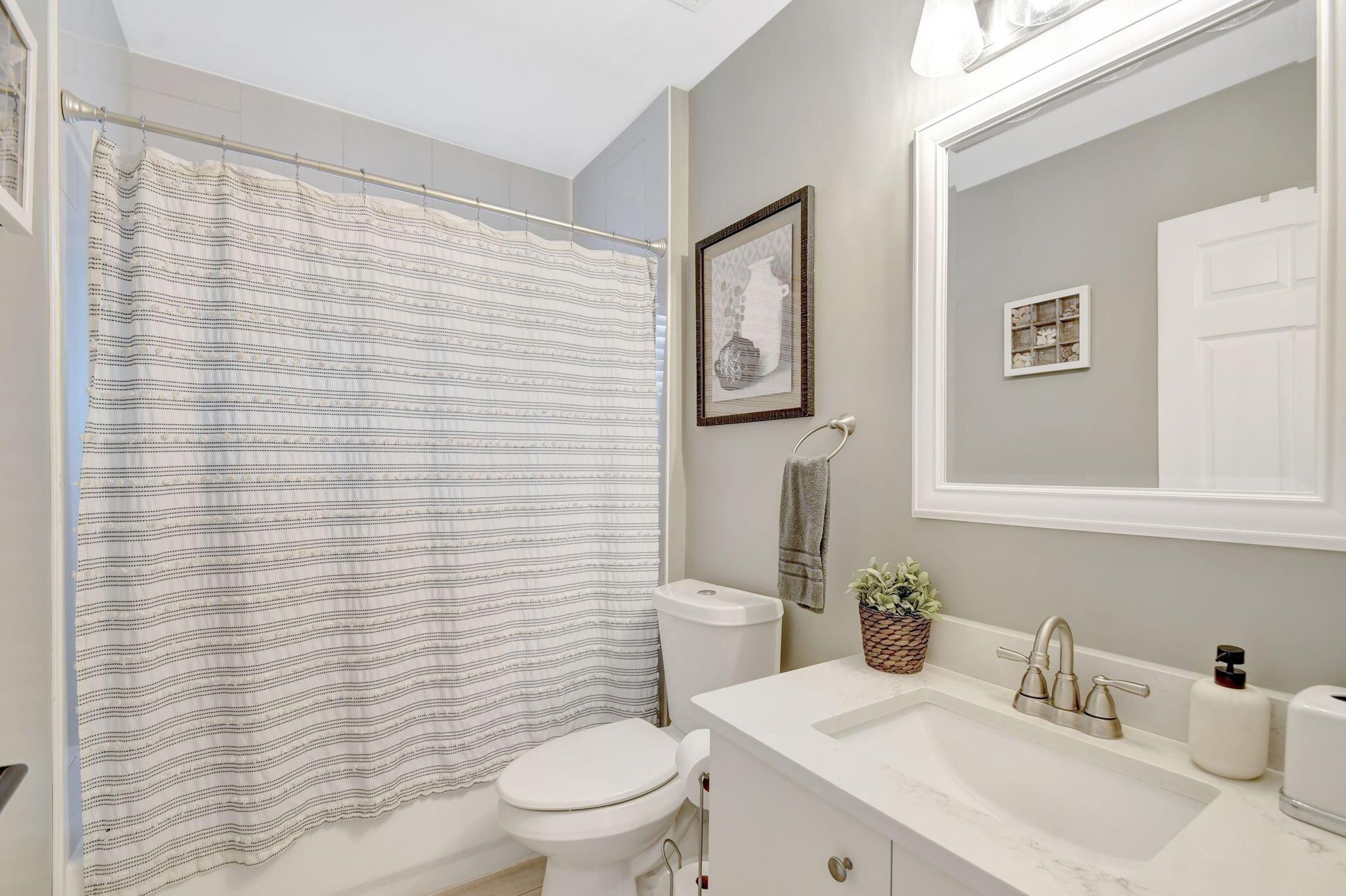 3906 Palladium Lake Drive