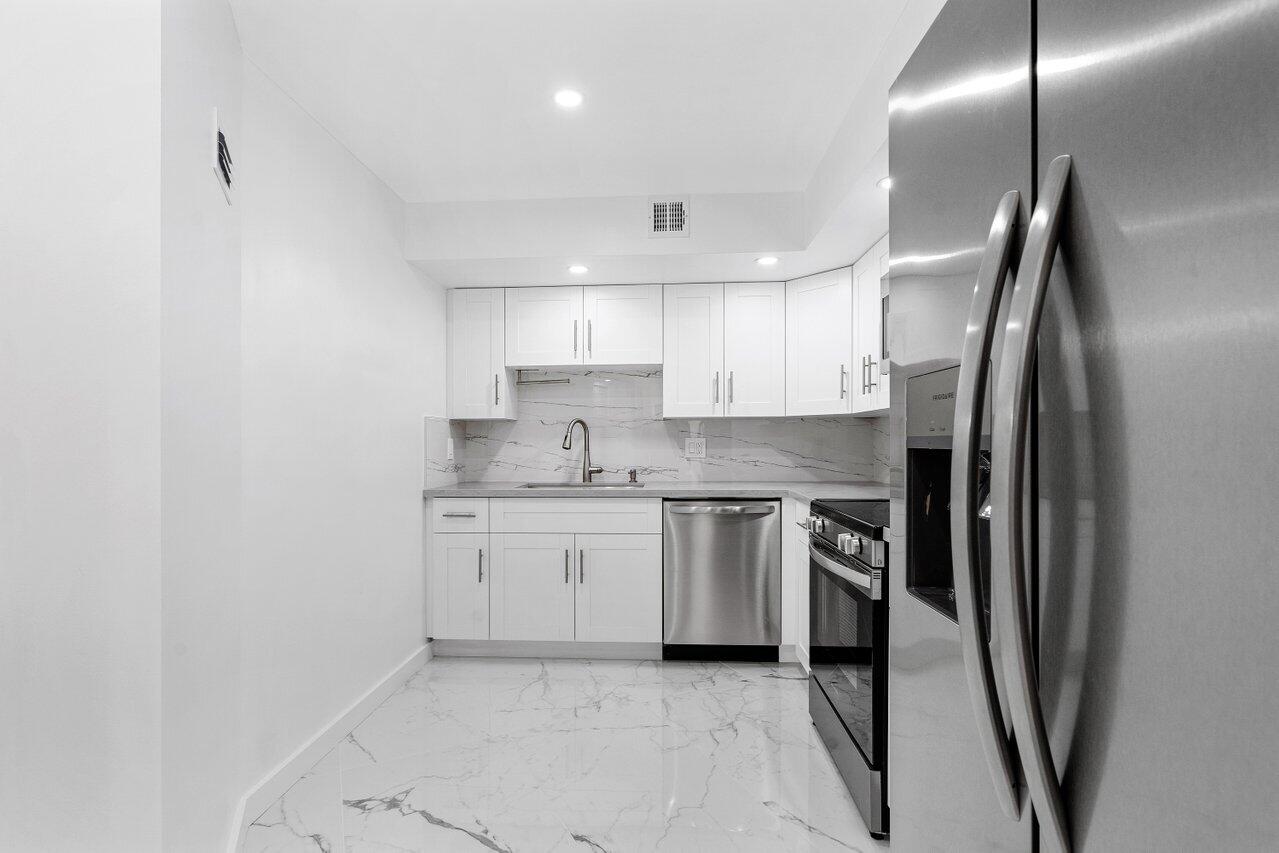 3090 N Course Drive 208