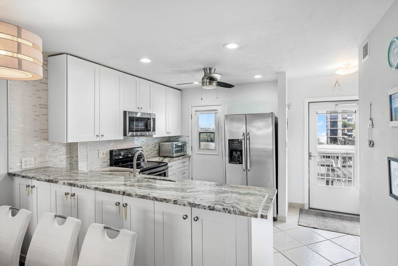 3851 N Ocean Boulevard 4030