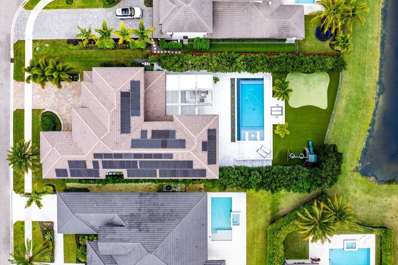 19878 Meadowside Lane