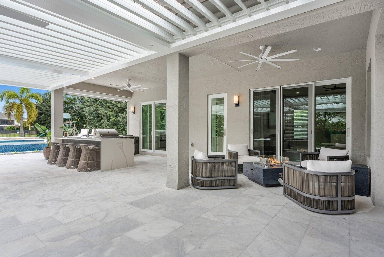 19878 Meadowside Lane