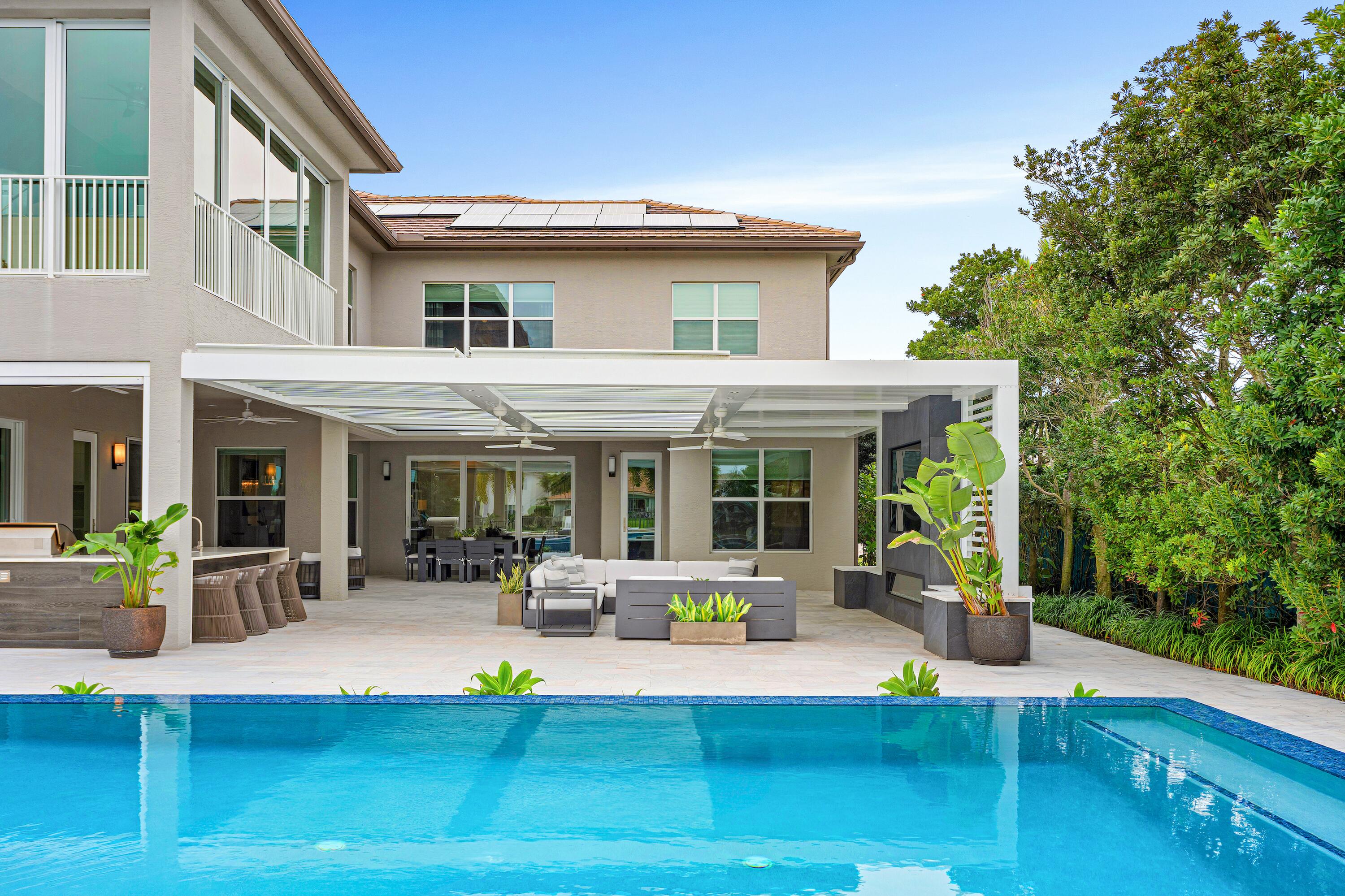 19878 Meadowside Lane