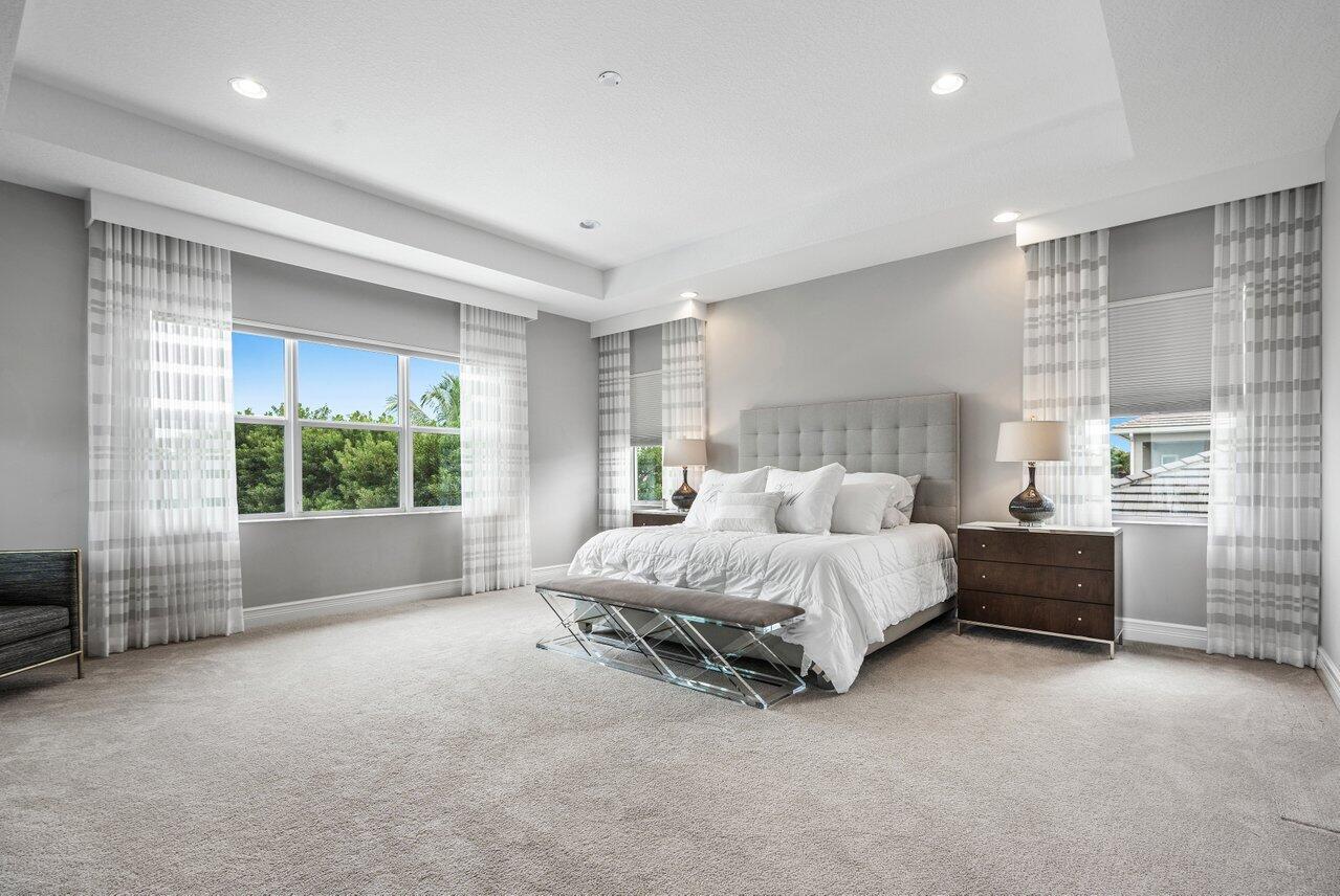 19878 Meadowside Lane