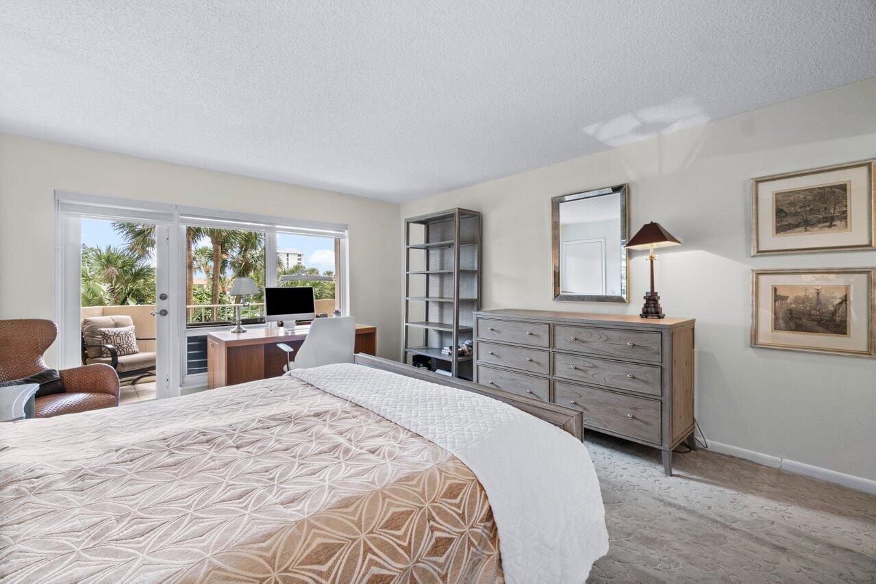 4301 N Ocean Boulevard 205