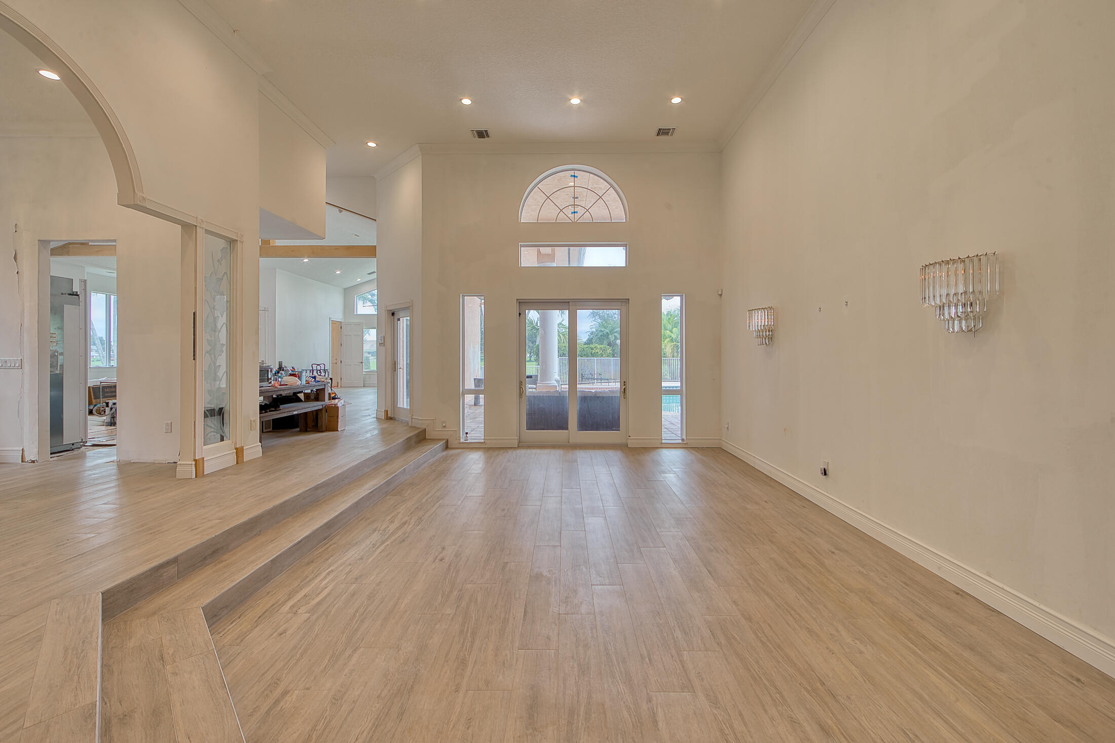 100 Glenbrook Court, Atlantis