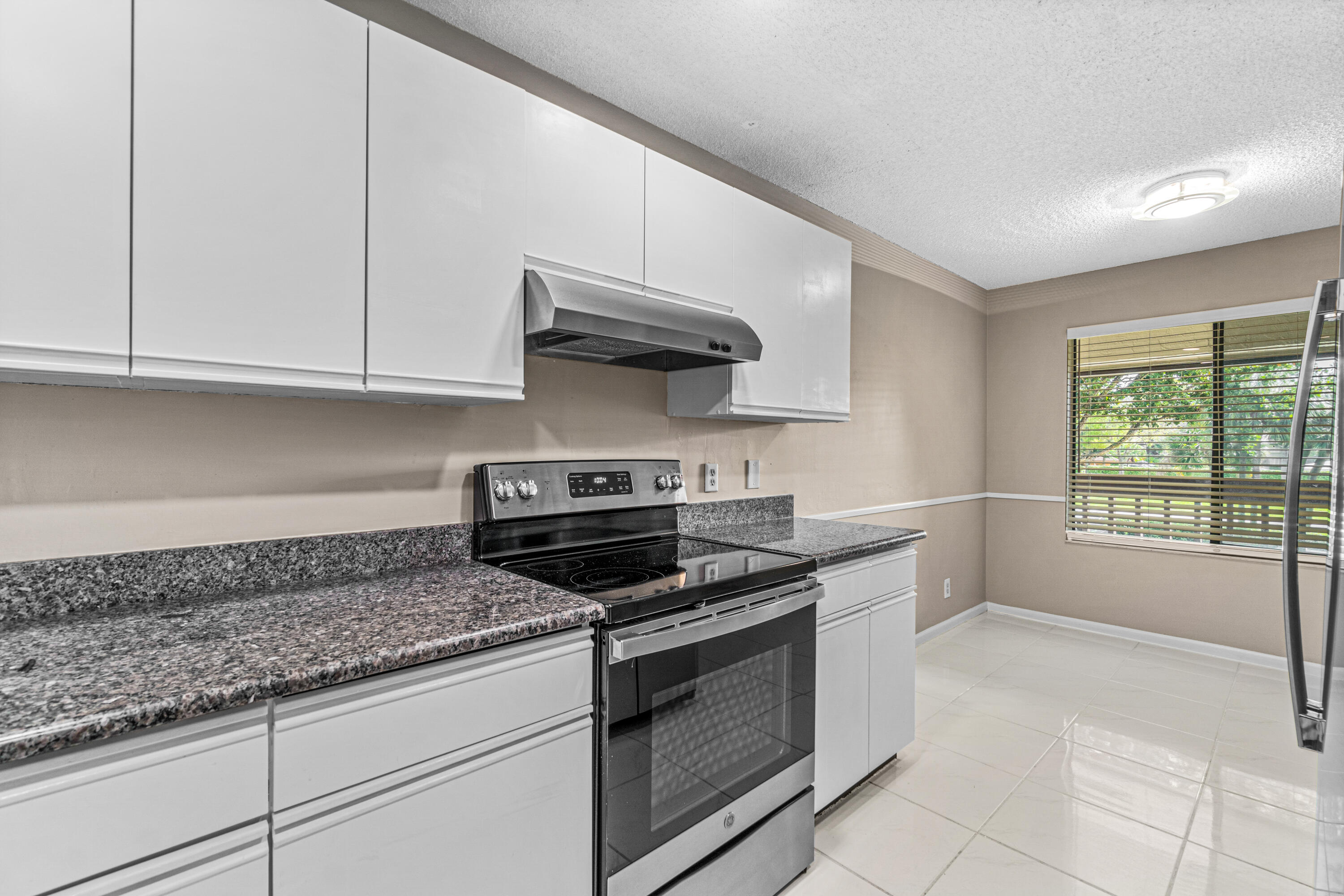 10137 Mangrove Drive 202, Boynton Beach Unit: 202