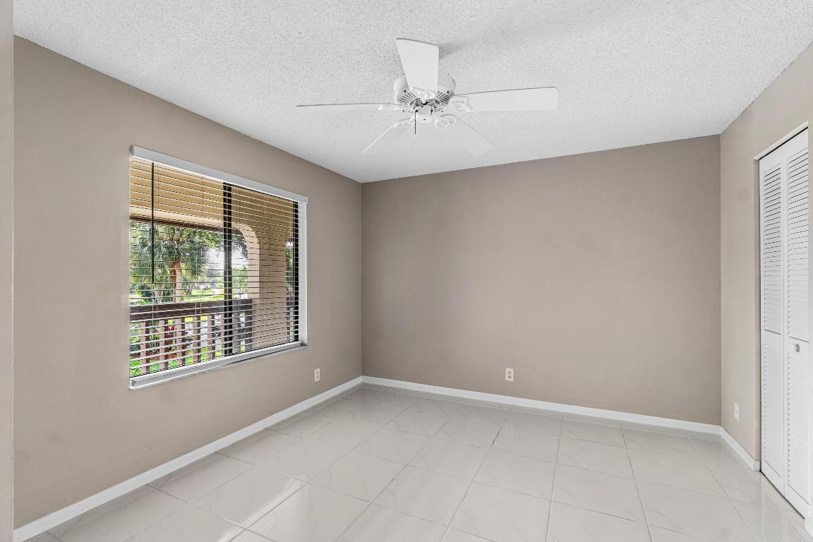 10137 Mangrove Drive 202, Boynton Beach Unit: 202