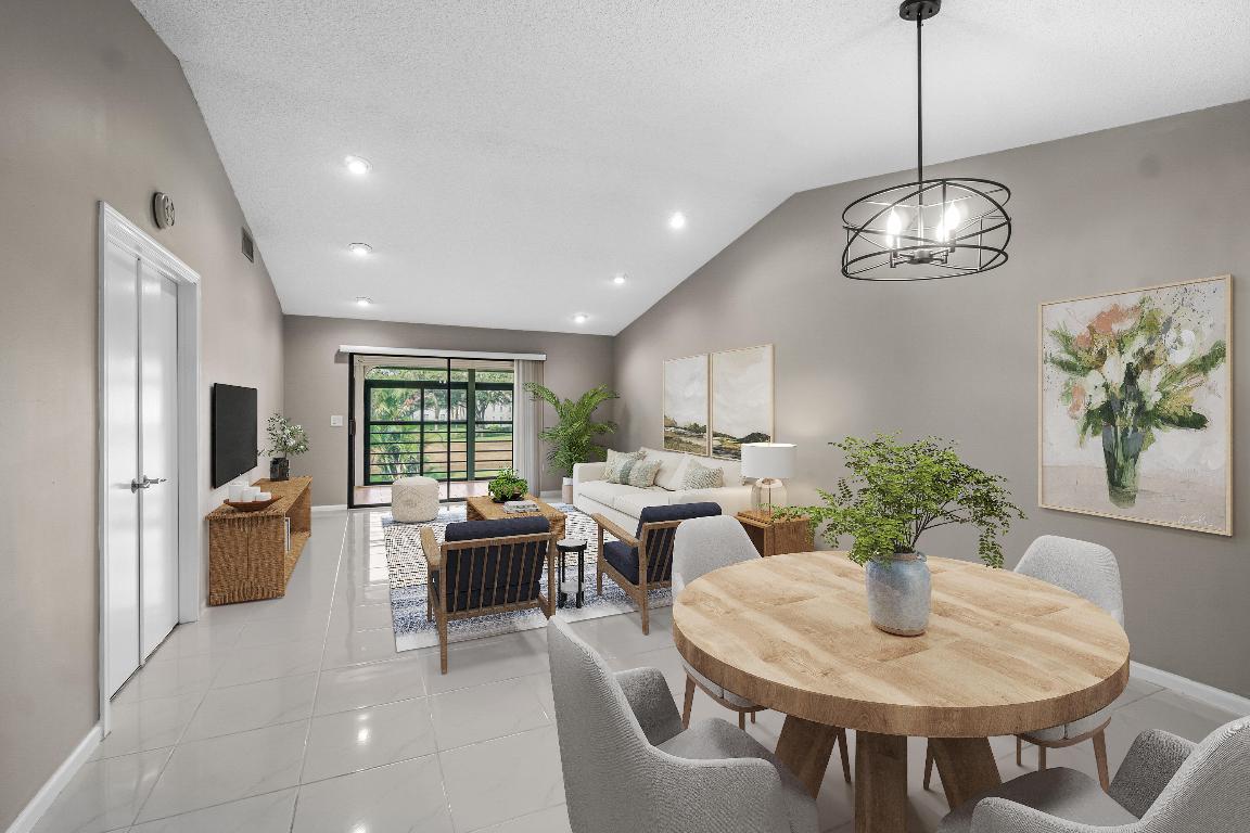 10137 Mangrove Drive 202, Boynton Beach Unit: 202