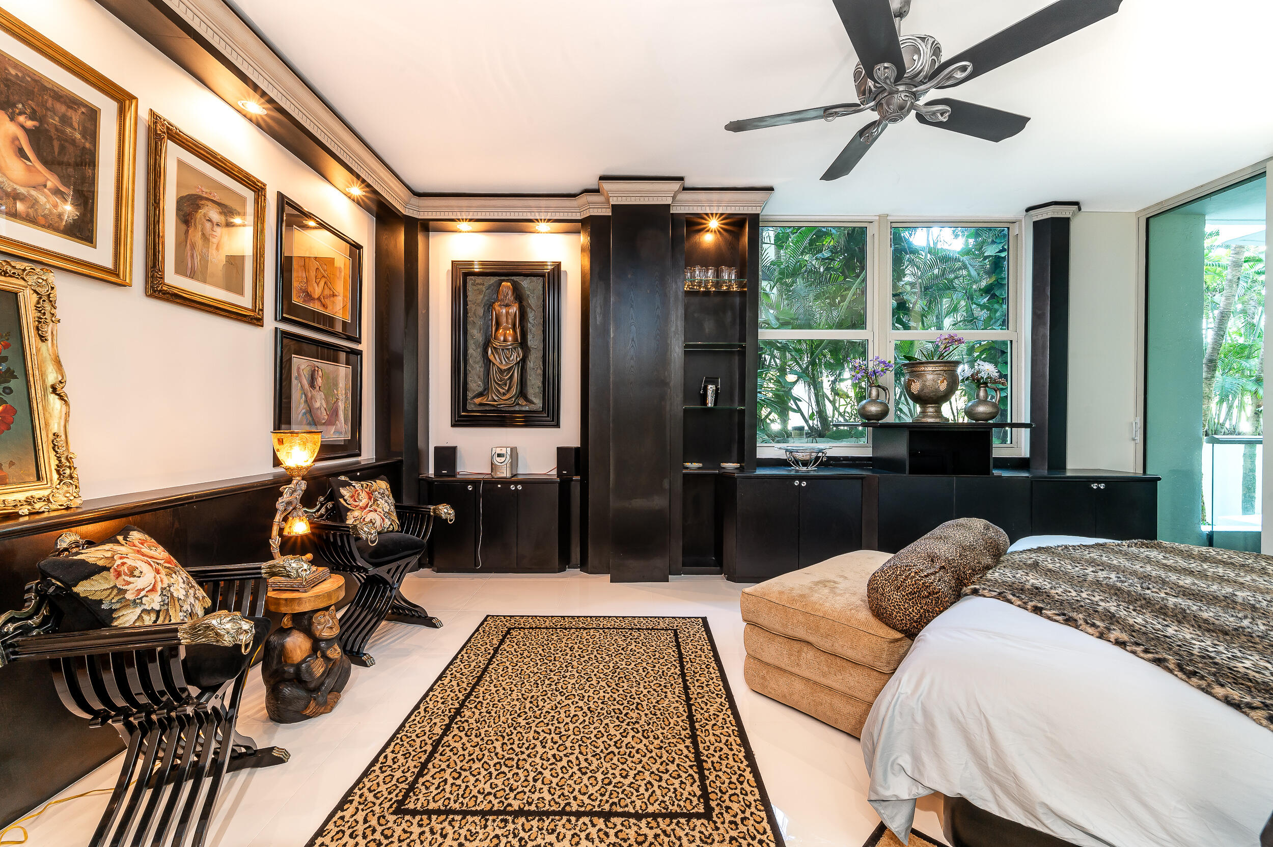 550 SE 5th Avenue 203s