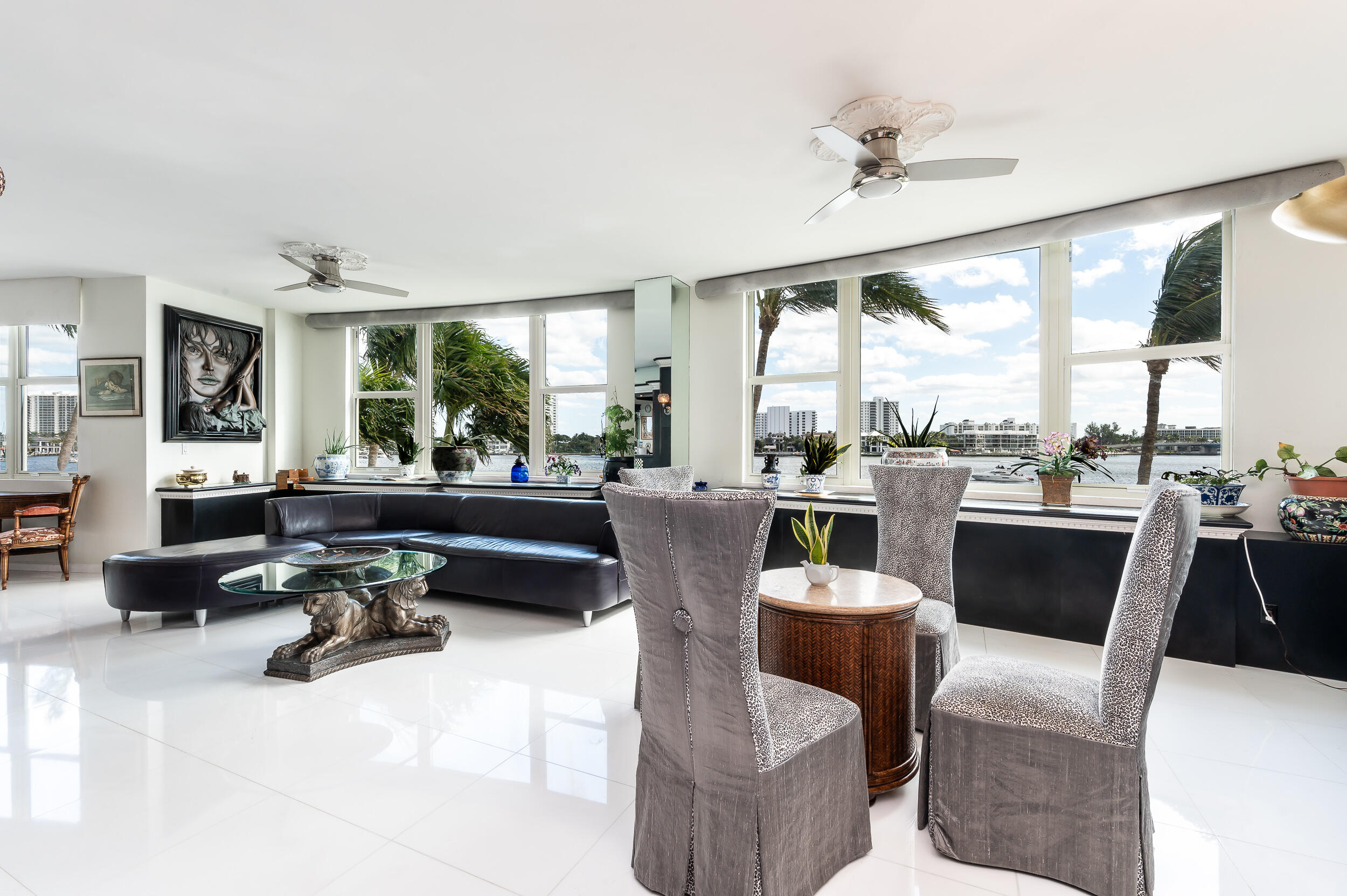 550 SE 5th Avenue 203s