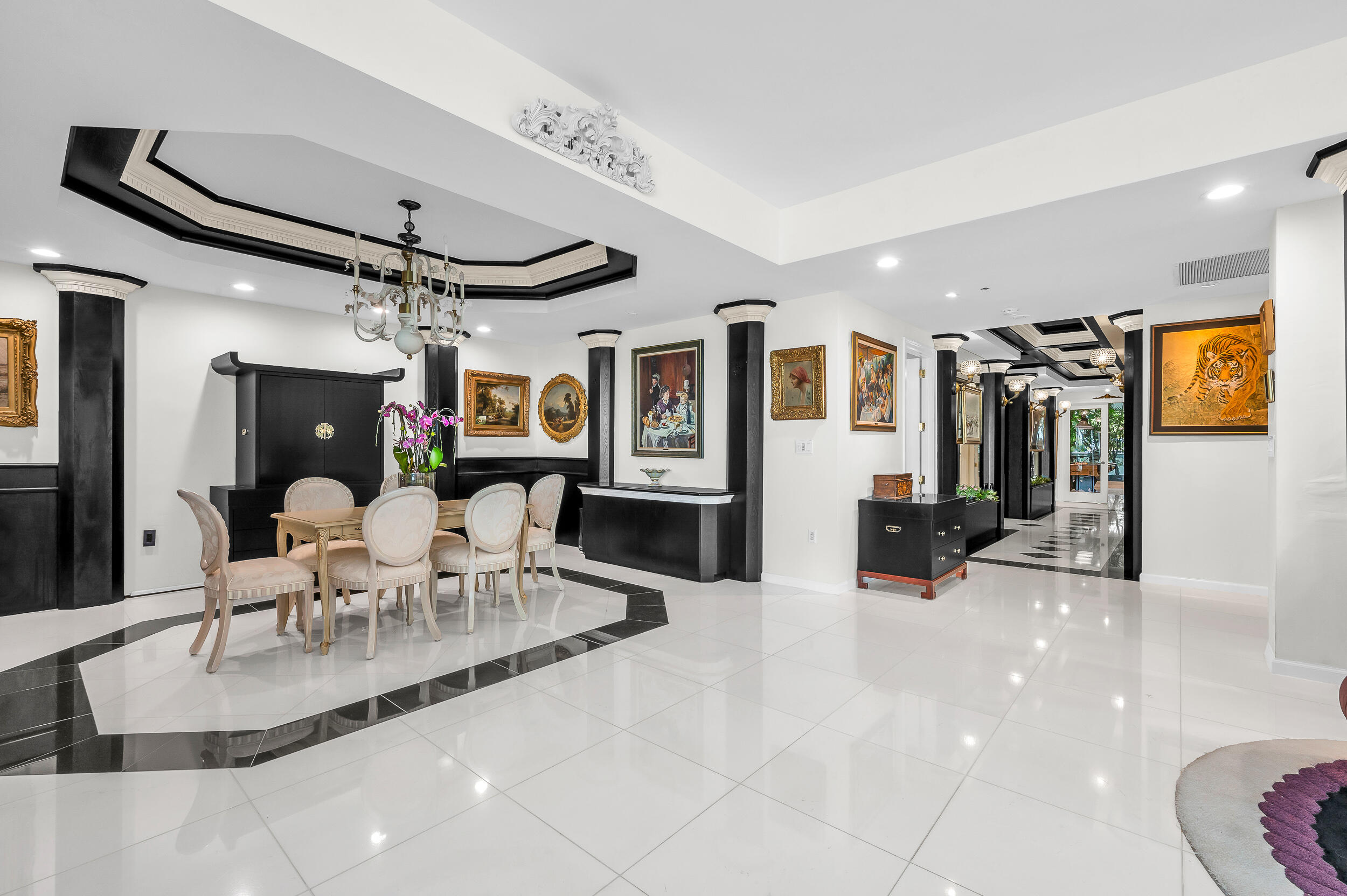 550 SE 5th Avenue 203s