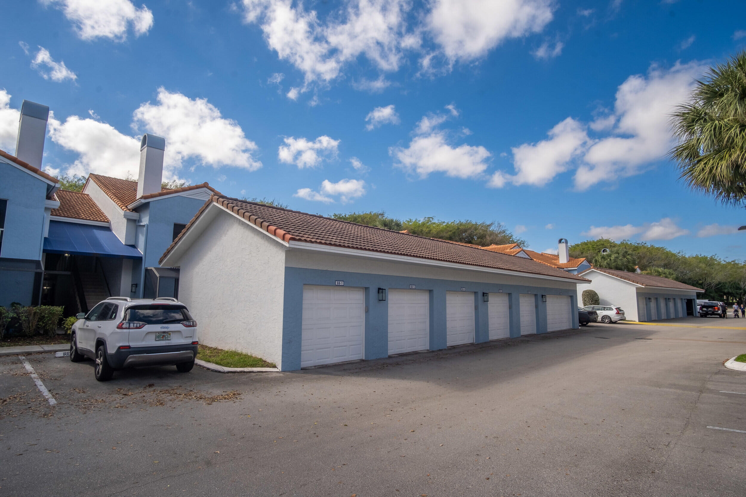 3207 Clint Moore Road 205