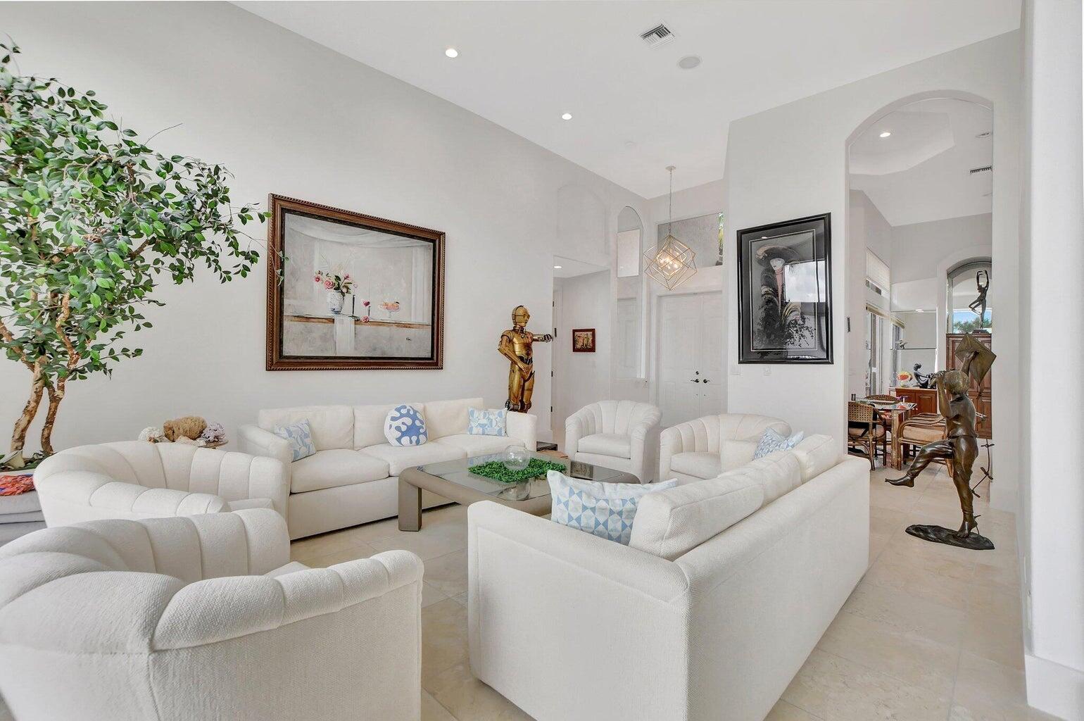 7071 Mallorca Crescent