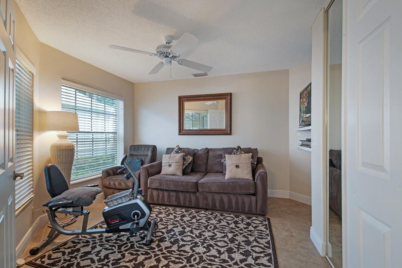 7872 Mansfield Hollow Road