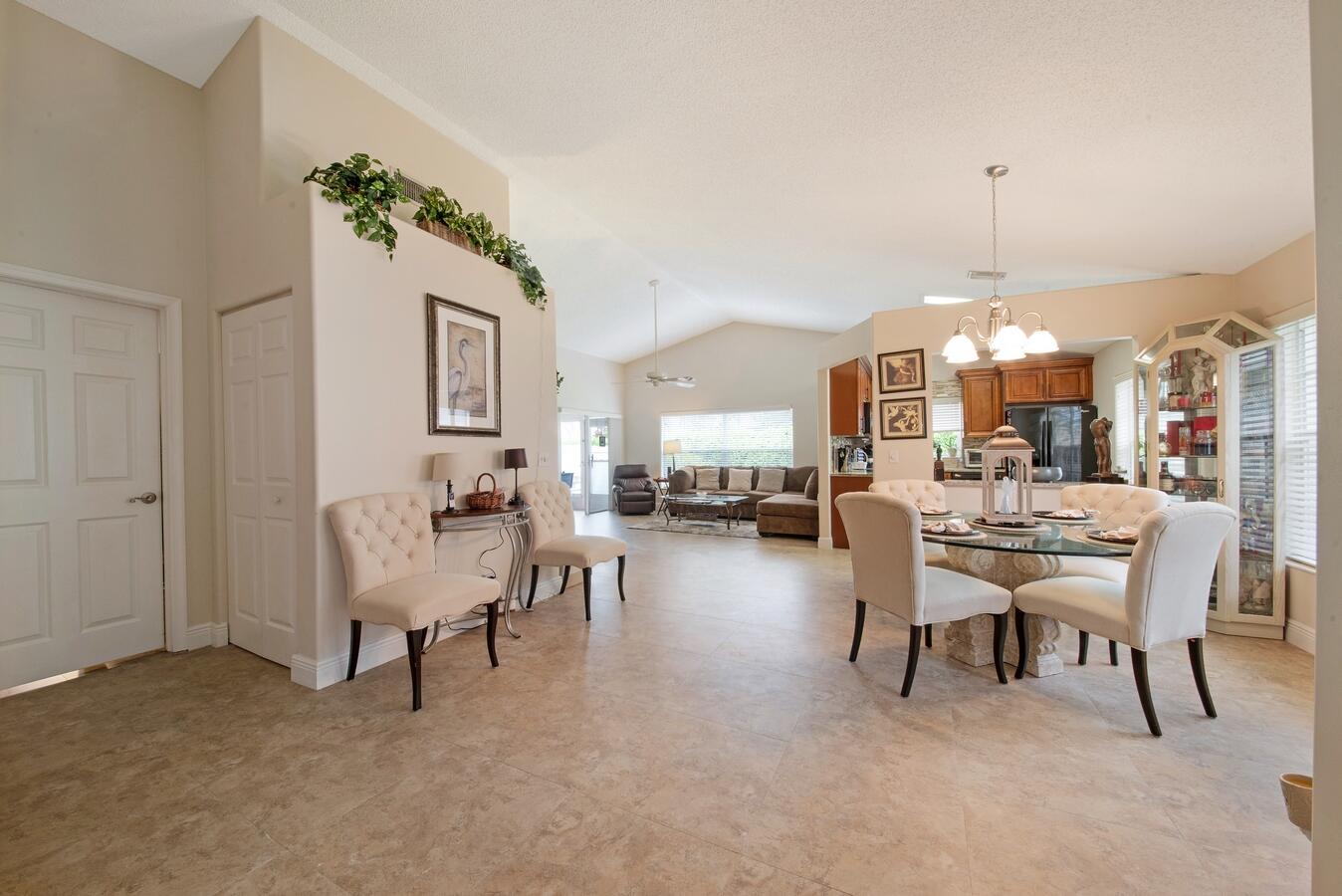 7872 Mansfield Hollow Road