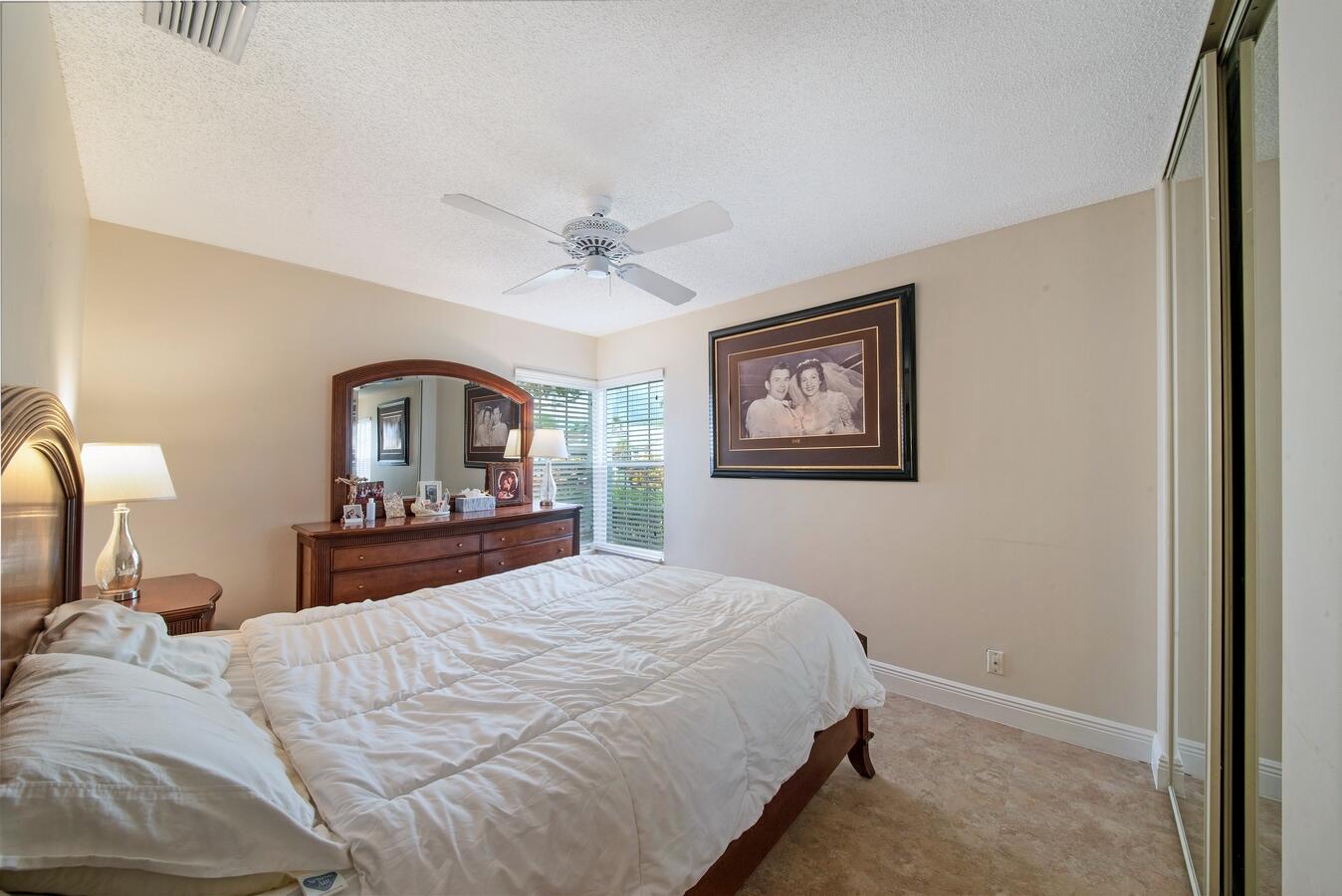 7872 Mansfield Hollow Road