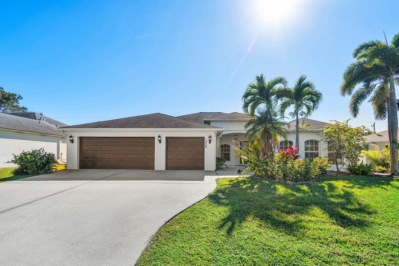 1258 SW Chase Road